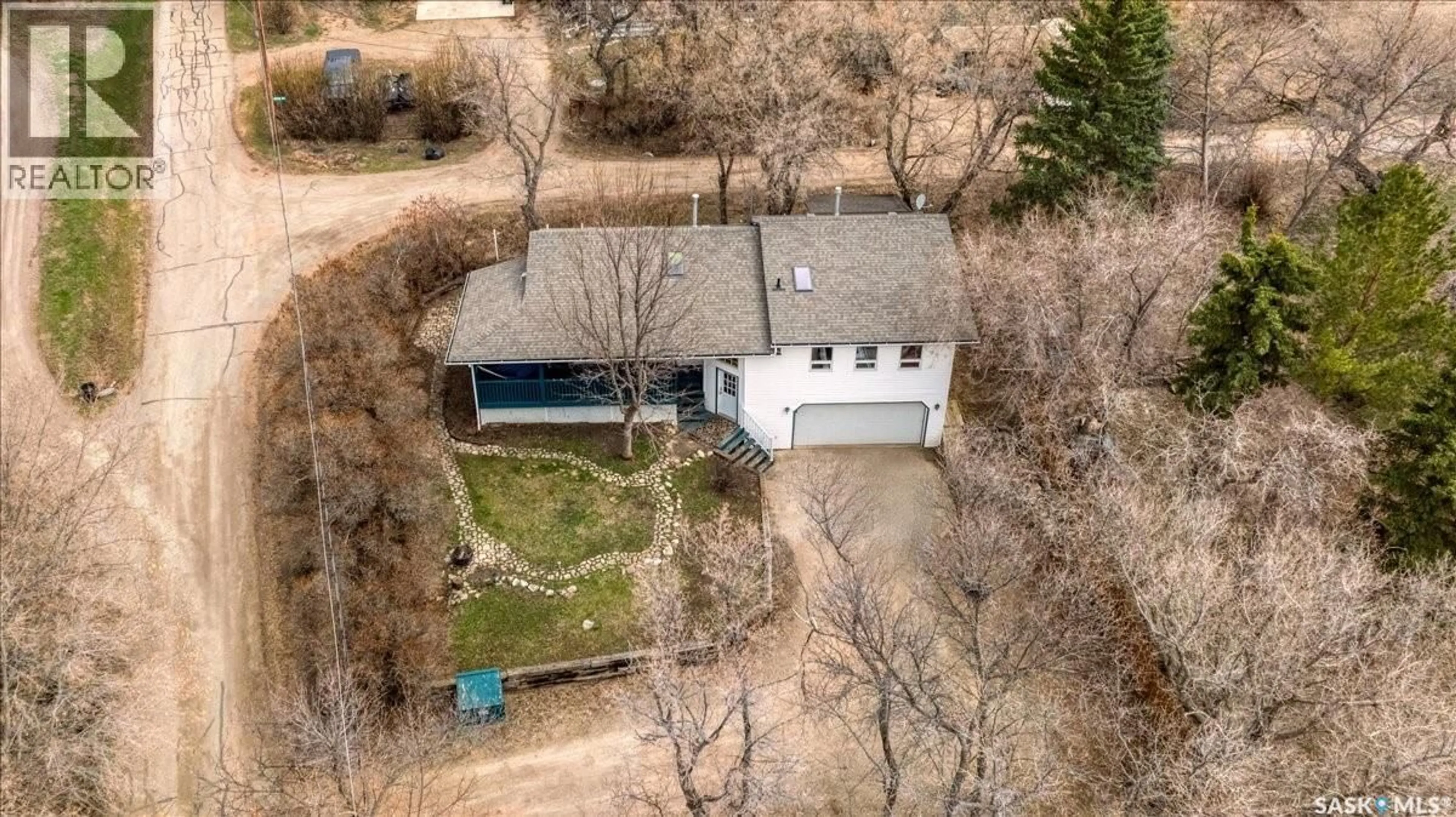 A pic from outside/outdoor area/front of a property/back of a property/a pic from drone, street for 262 RAVEN AVENUE, Fort San Saskatchewan S0G1S0