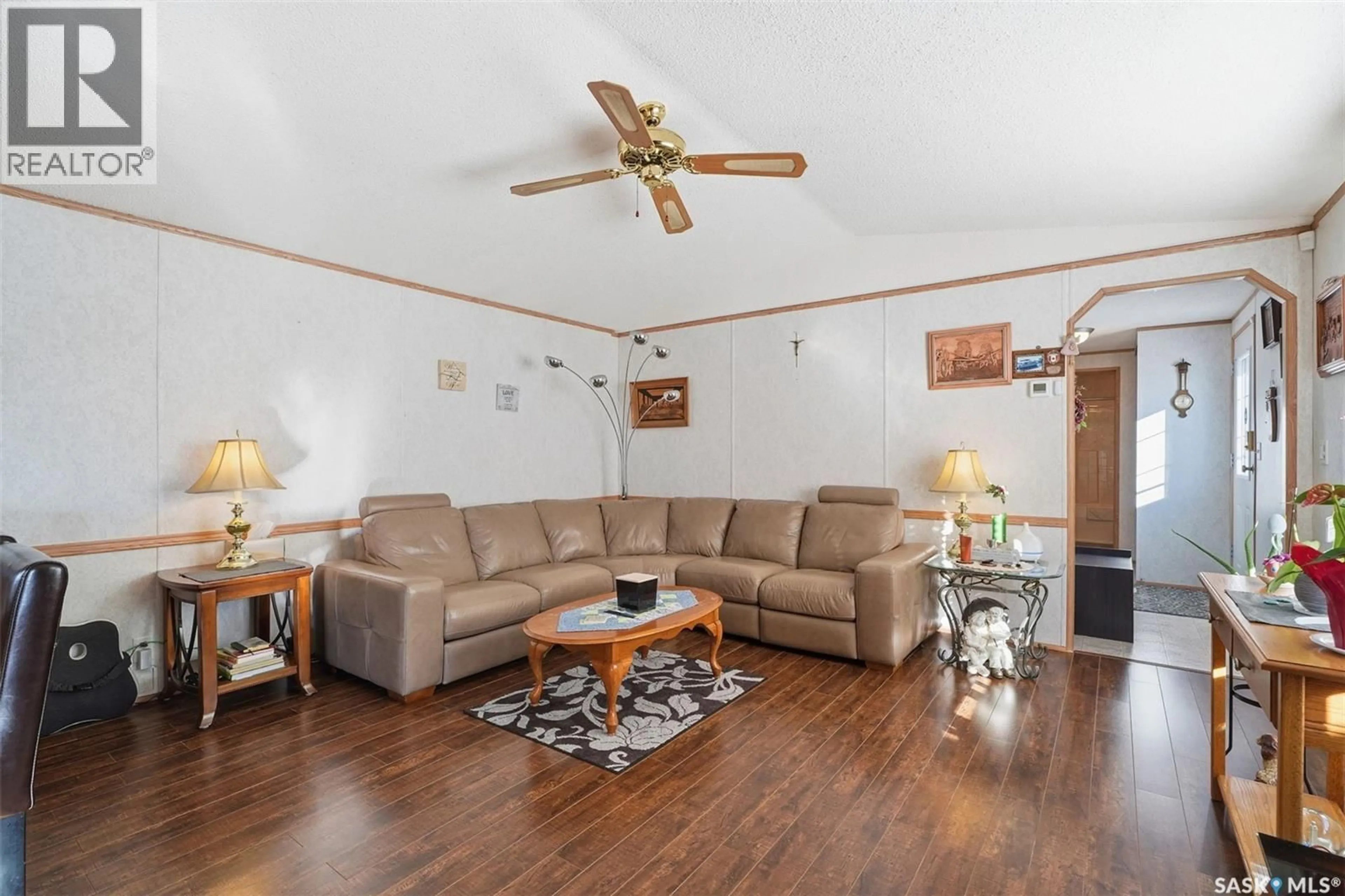Living room with furniture, unknown for 200 CYPRESS WAY, Blucher Rm No. 343 Saskatchewan S7B0A4