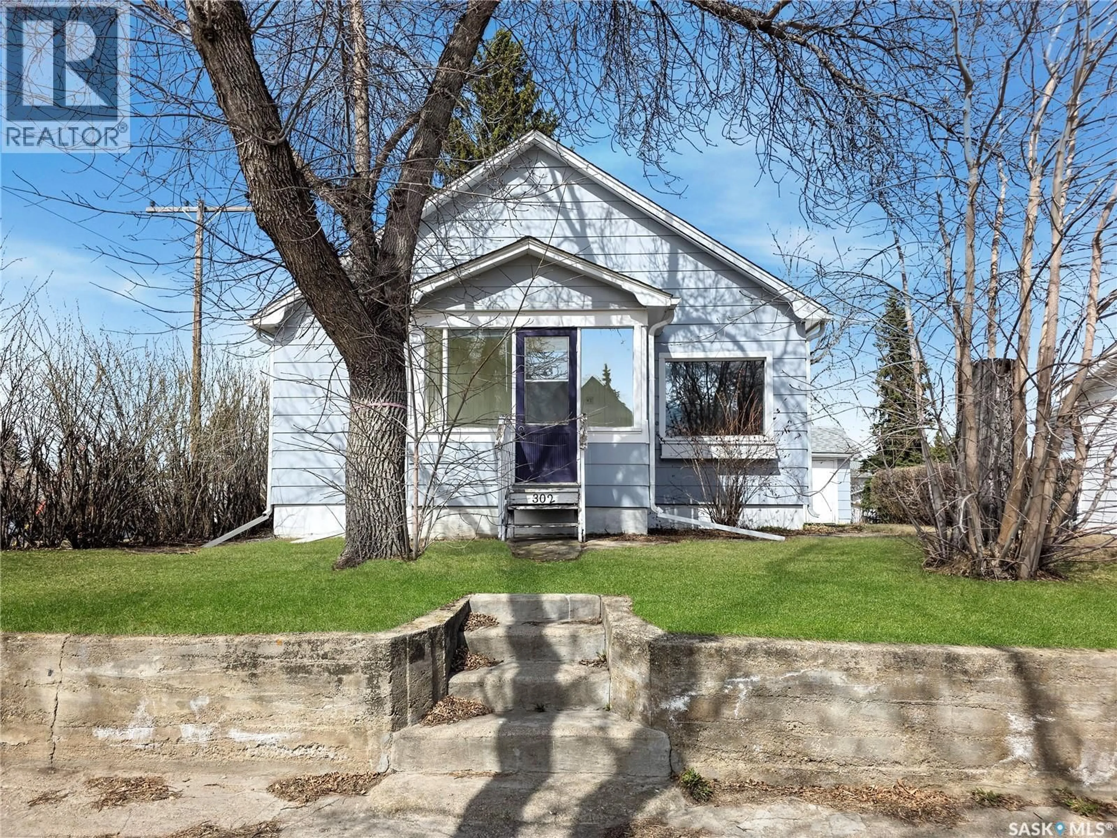 Unknown for 302 6TH AVENUE, Melville Saskatchewan S0A2P0