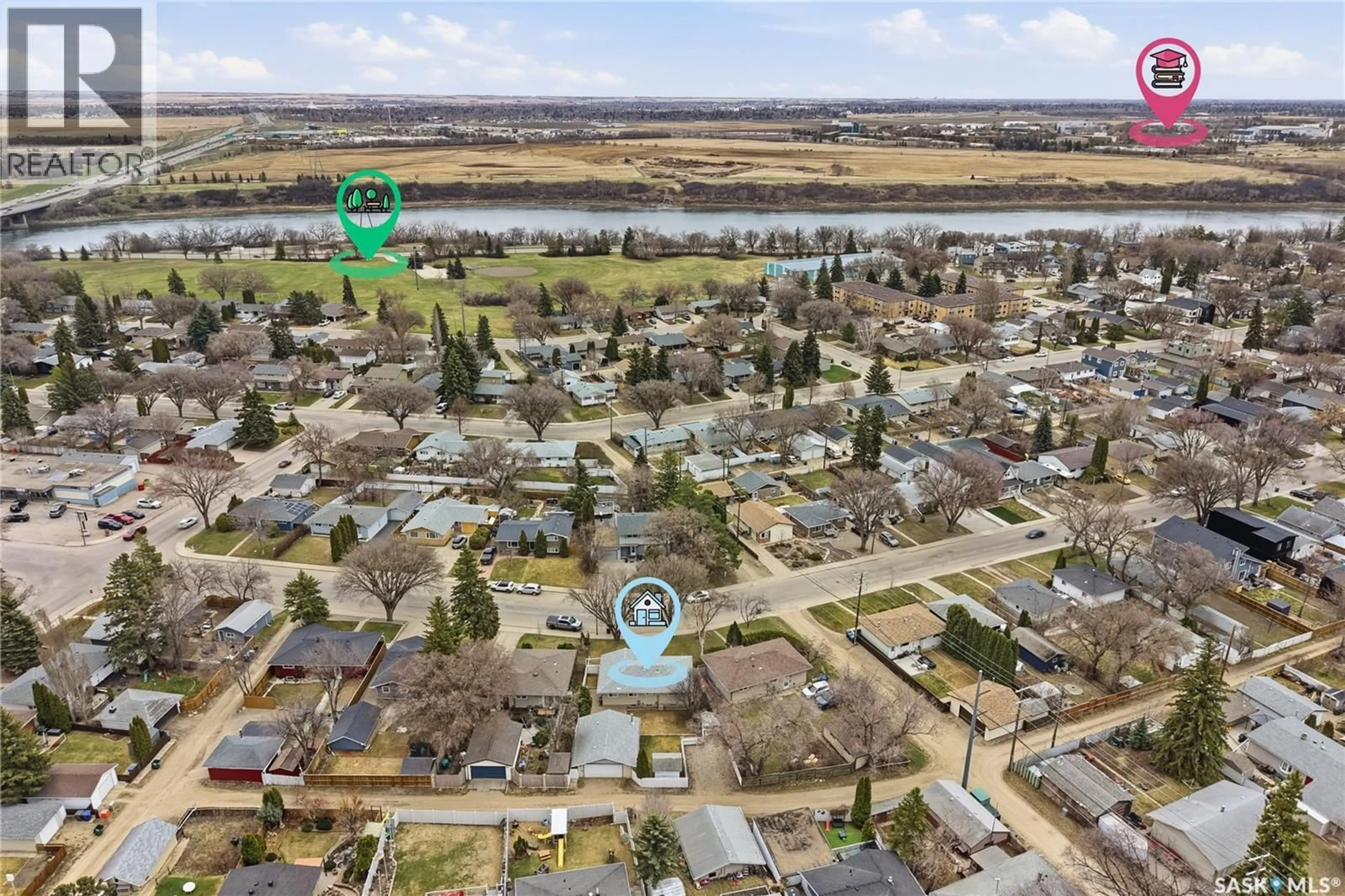 A pic from outside/outdoor area/front of a property/back of a property/a pic from drone, water/lake/river/ocean view for 1663 ALEXANDRA AVENUE, Saskatoon Saskatchewan S7K3C4