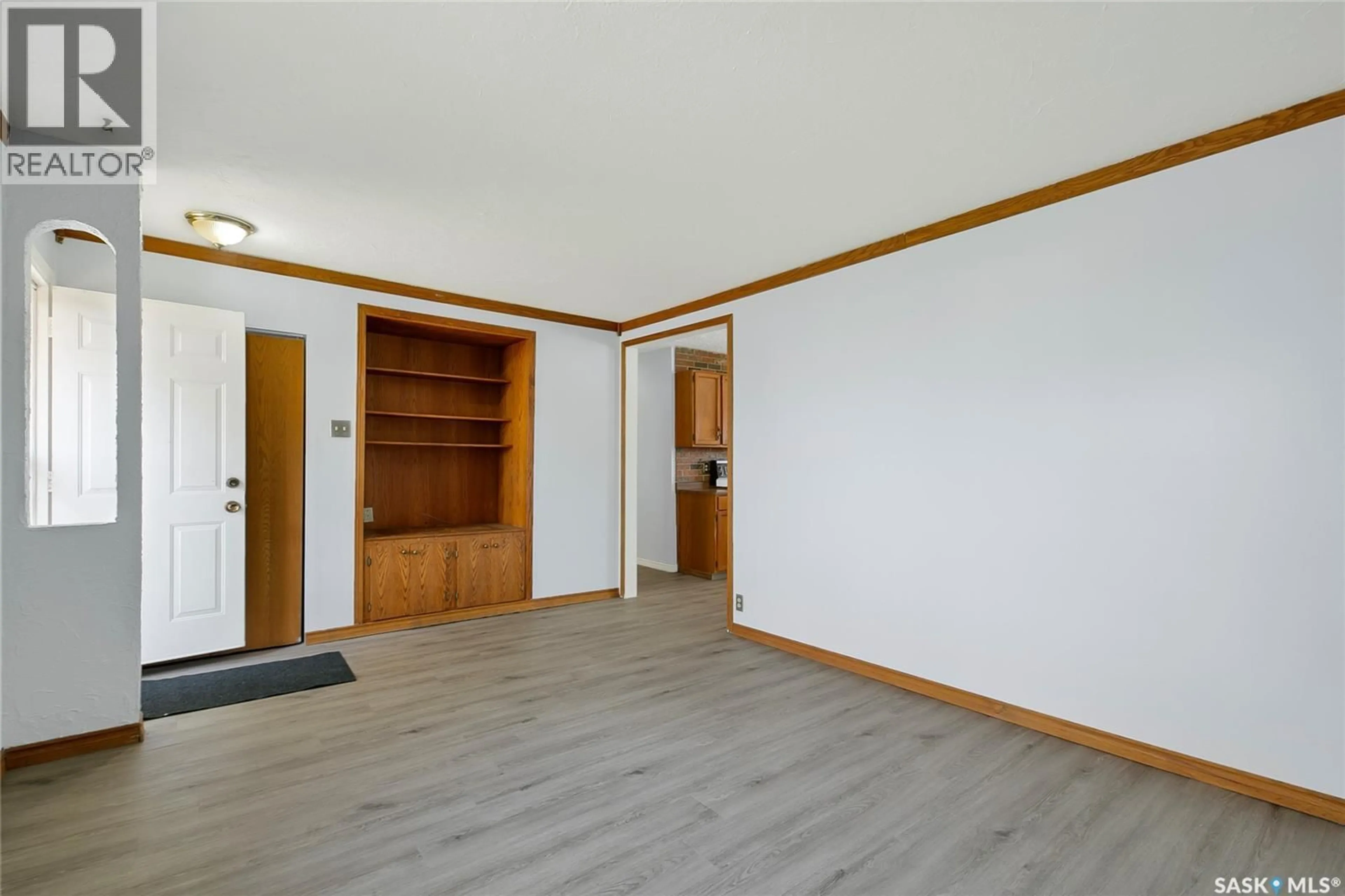 A pic of a room for 182 HAMILTON STREET, Regina Saskatchewan S4R2Y7
