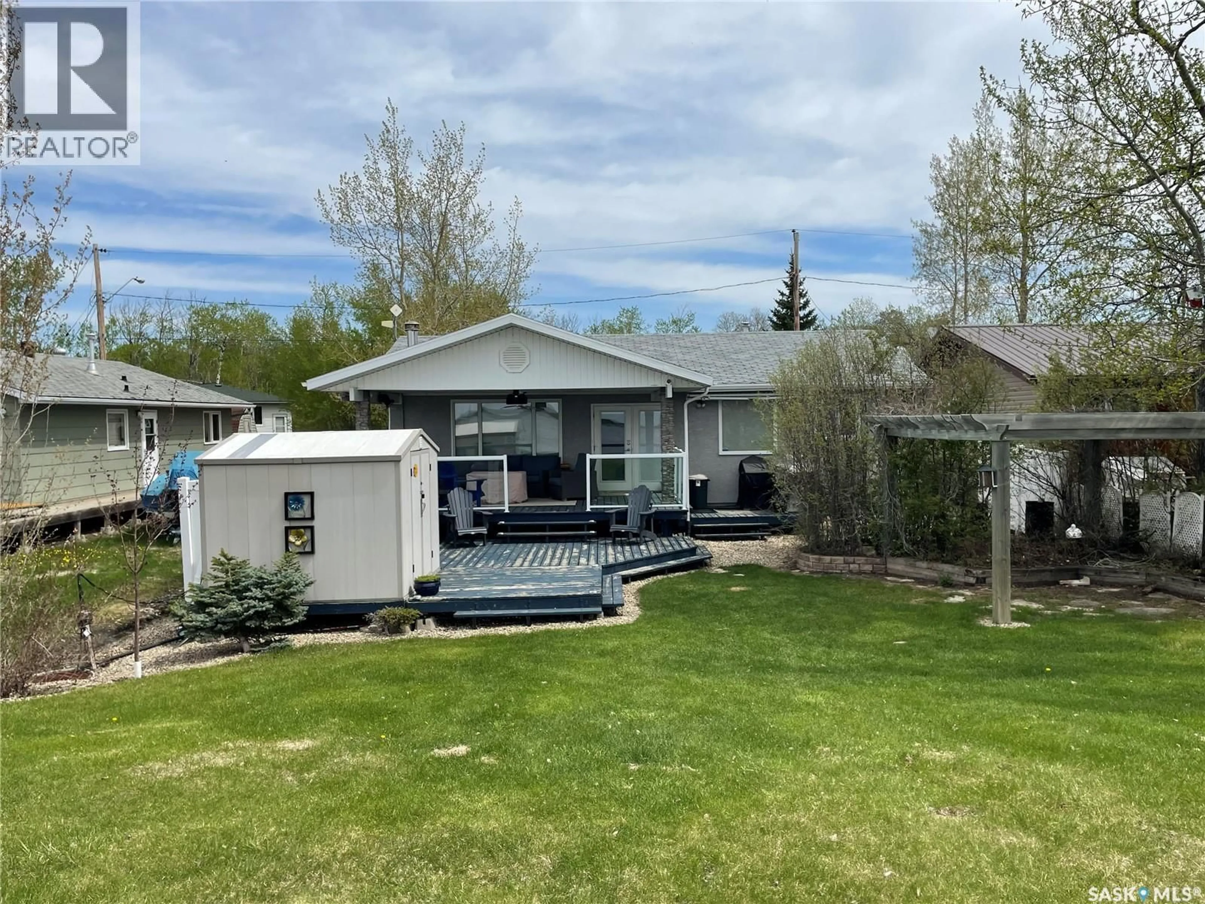 A pic from outside/outdoor area/front of a property/back of a property/a pic from drone, unknown for 115 LAKESIDE DRIVE, Fishing Lake Saskatchewan S0A1A0