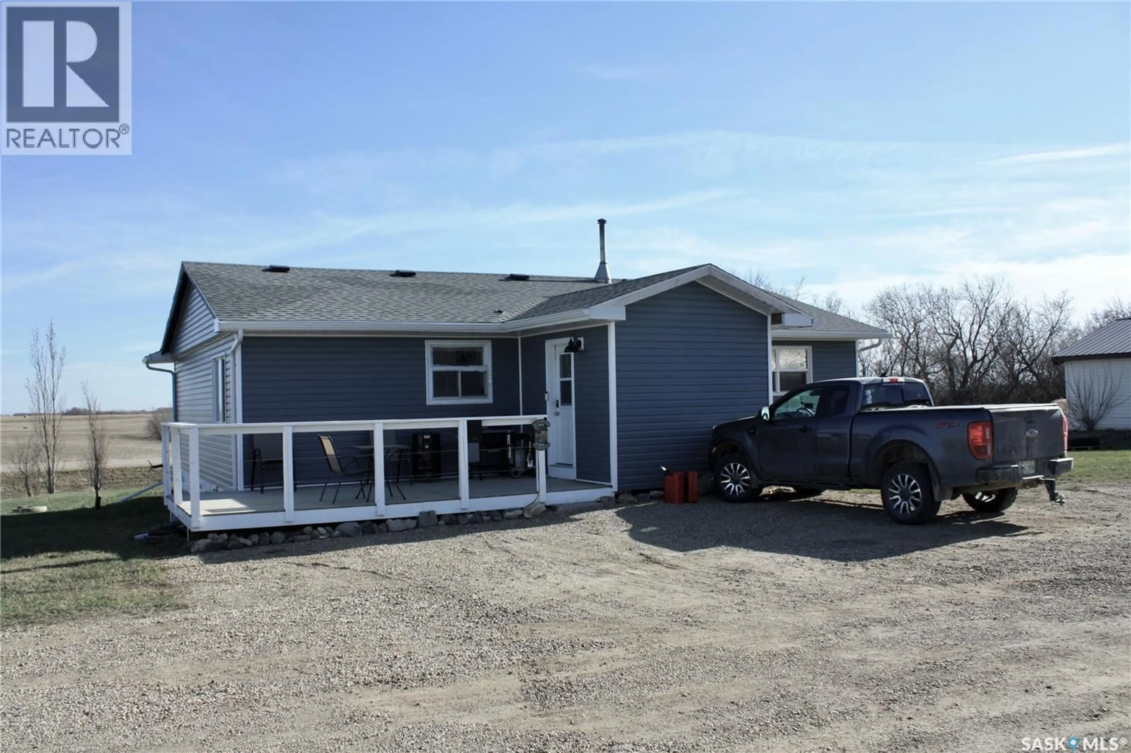 Home with vinyl exterior material, building for NELSON ACREAGE, Blucher Rm No. 343 Saskatchewan S0K0C0