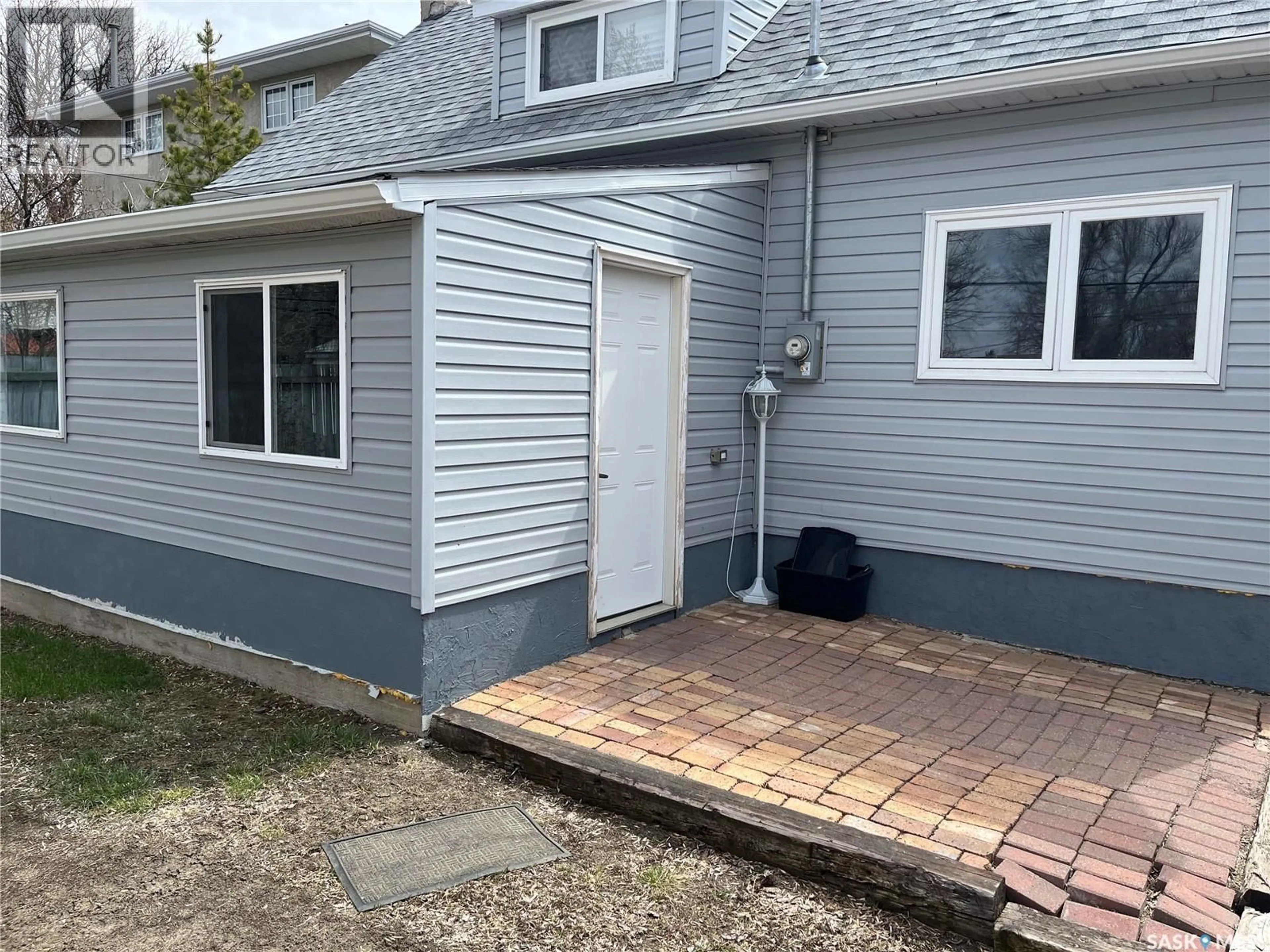 Unknown for W - 217 4TH AVENUE, Gravelbourg Saskatchewan S0H1X0