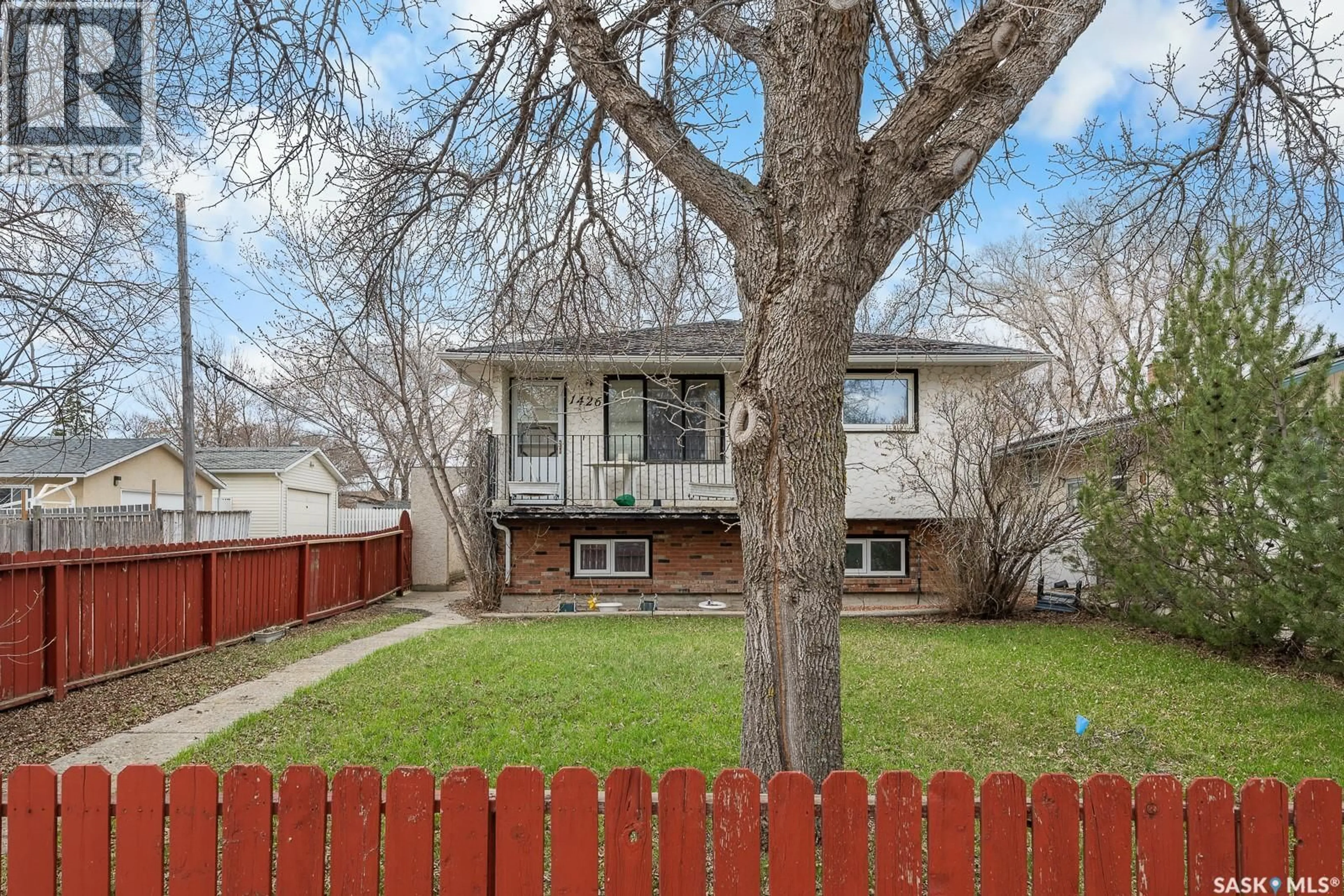 Unknown for 1426 SOUTHAM STREET, Regina Saskatchewan S4T6T7