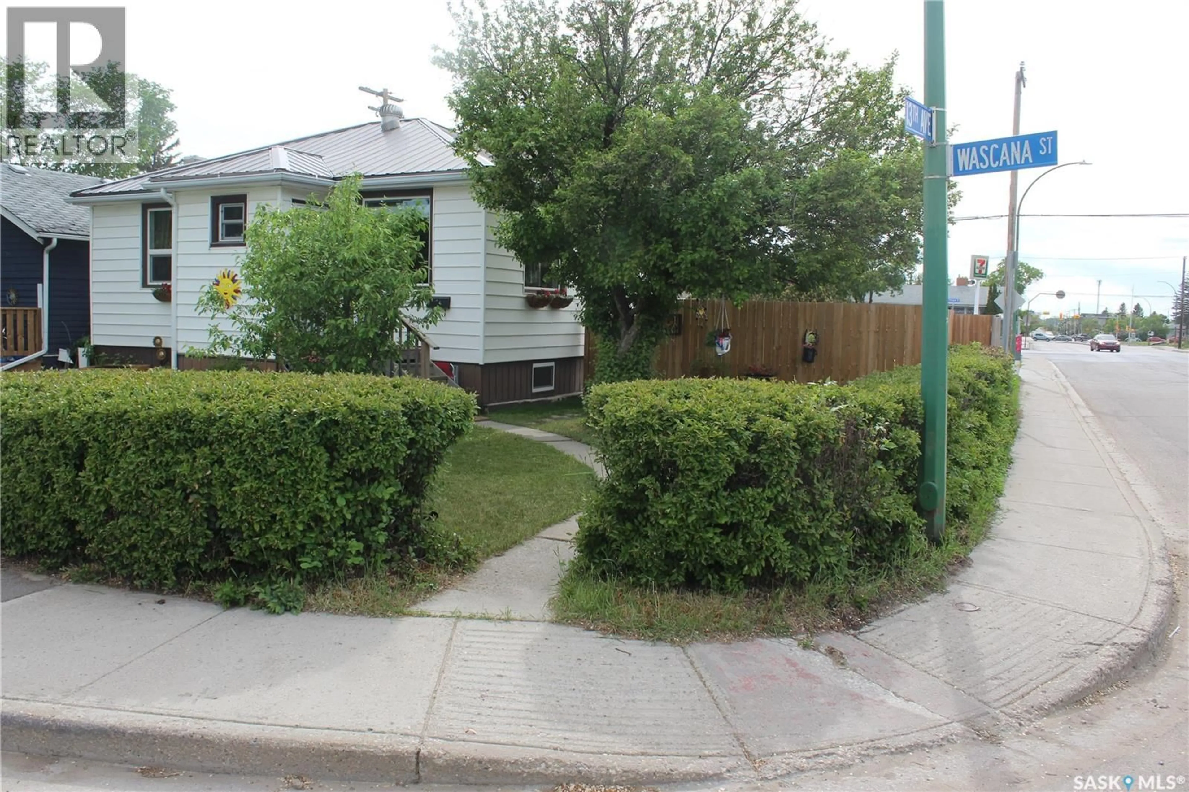 Unknown for 2100 WASCANA STREET, Regina Saskatchewan S4T4J9