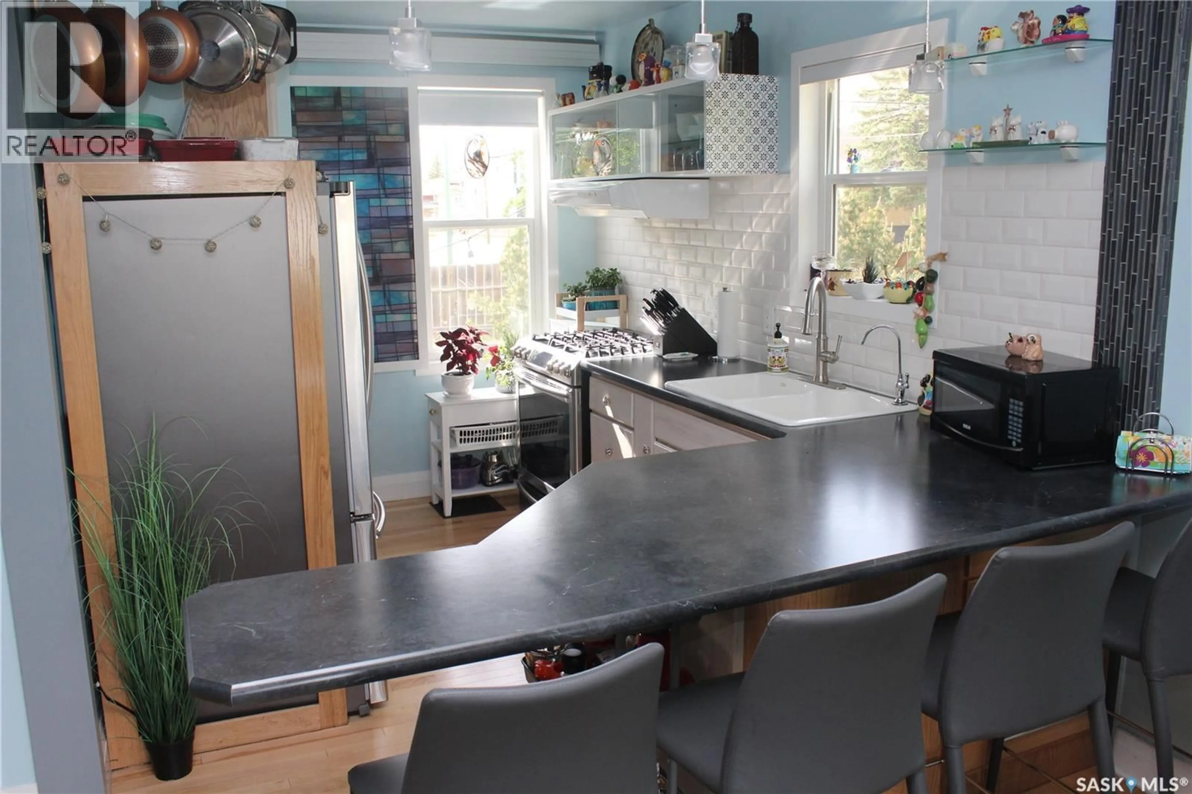 Standard kitchen, ceramic/tile floor for 2100 WASCANA STREET, Regina Saskatchewan S4T4J9