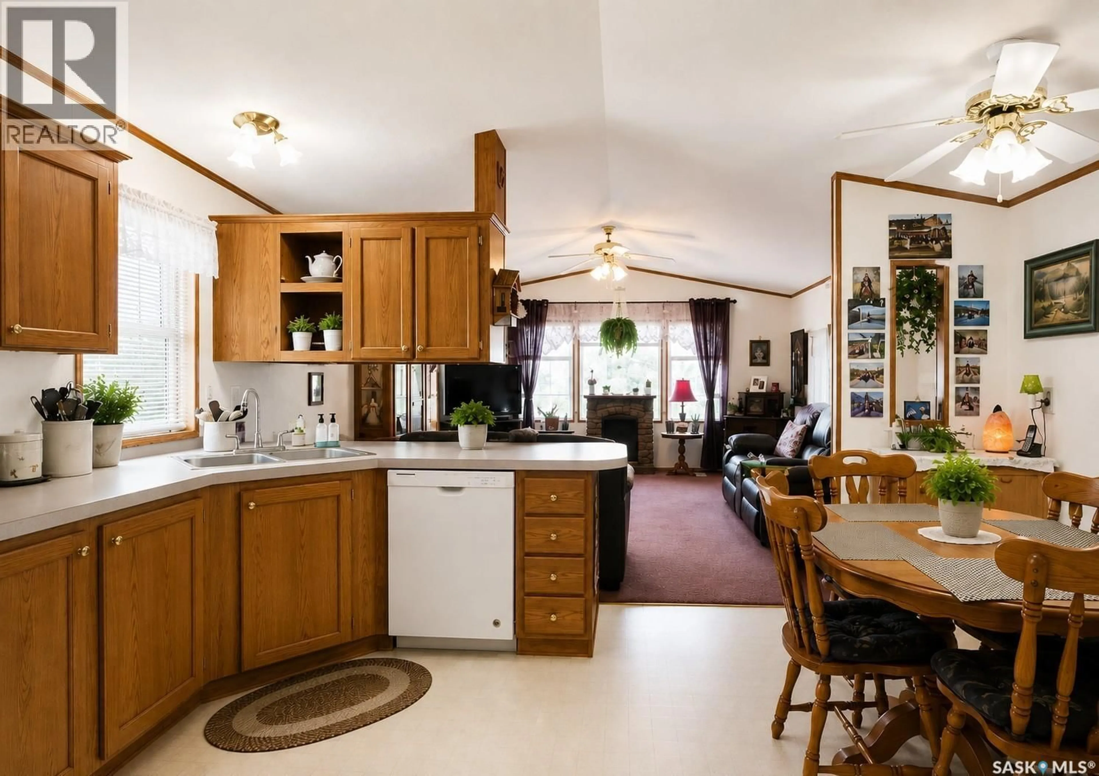 Open concept kitchen, unknown for 110 1ST AVENUE, Shell Lake Saskatchewan S0J2G0