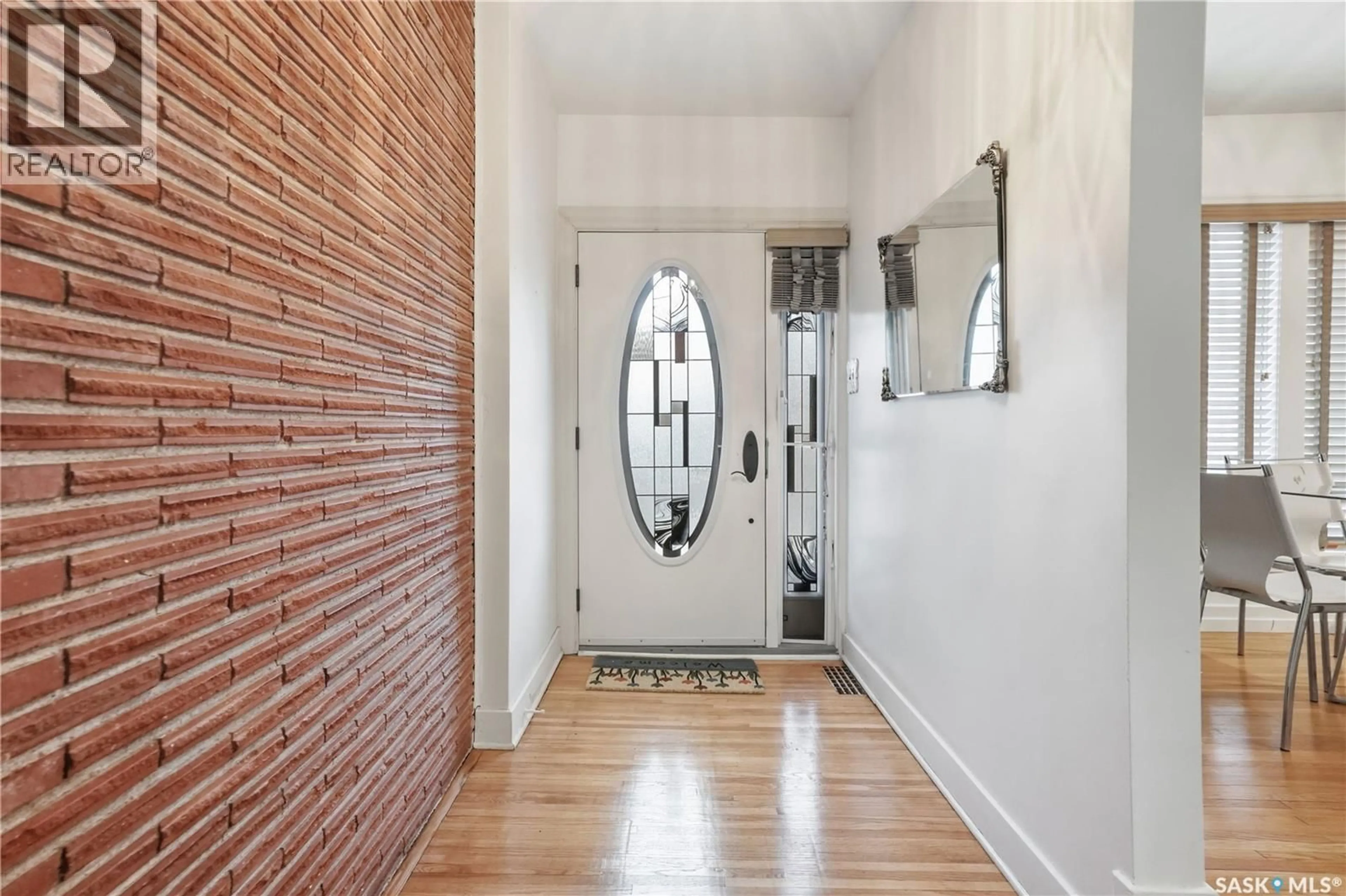 Indoor entryway for 3708 ALBERT STREET, Regina Saskatchewan S4S3P9