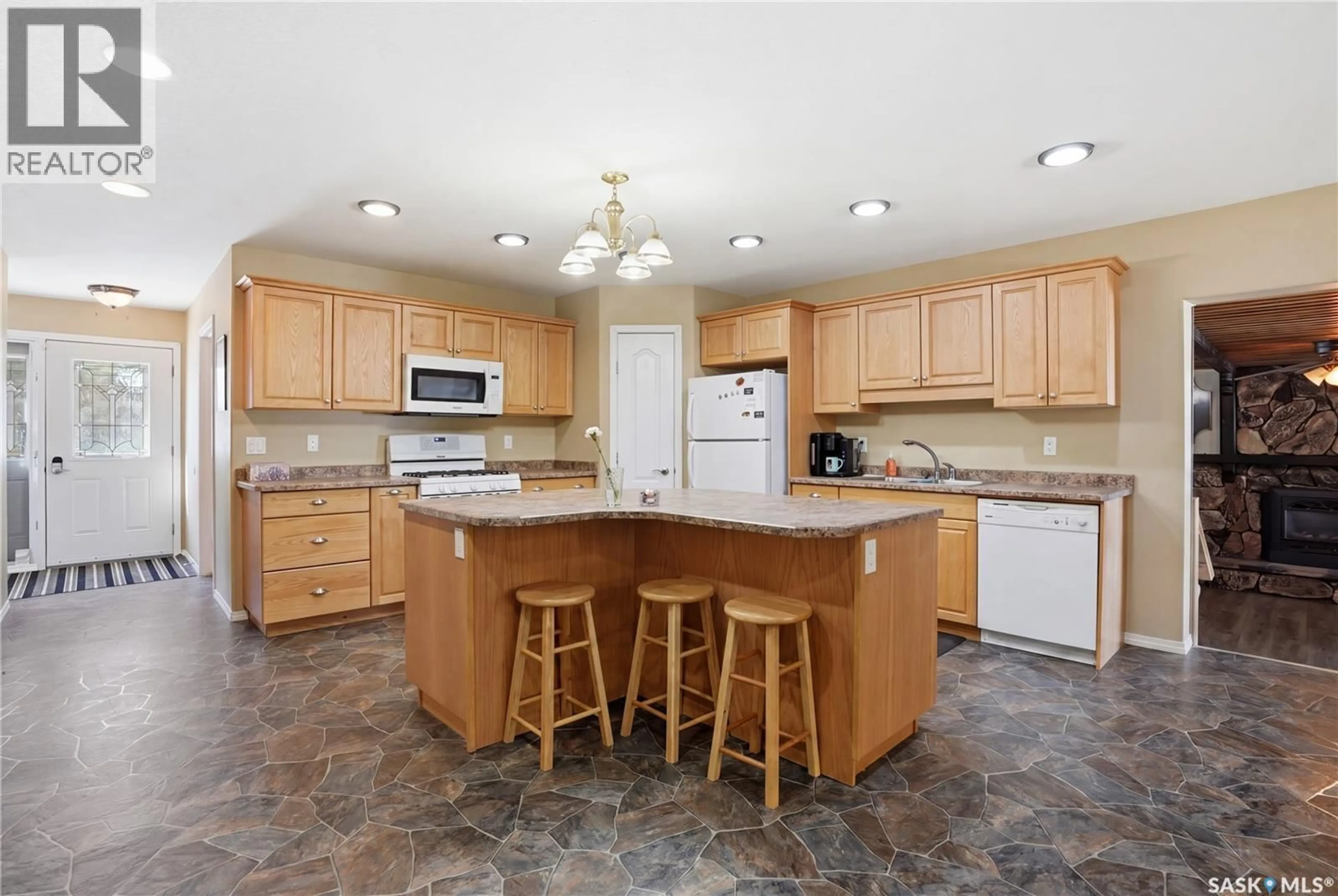 Standard kitchen, ceramic/tile floor for 205 BAY DRIVE, Christopher Lake Saskatchewan S0J0N0