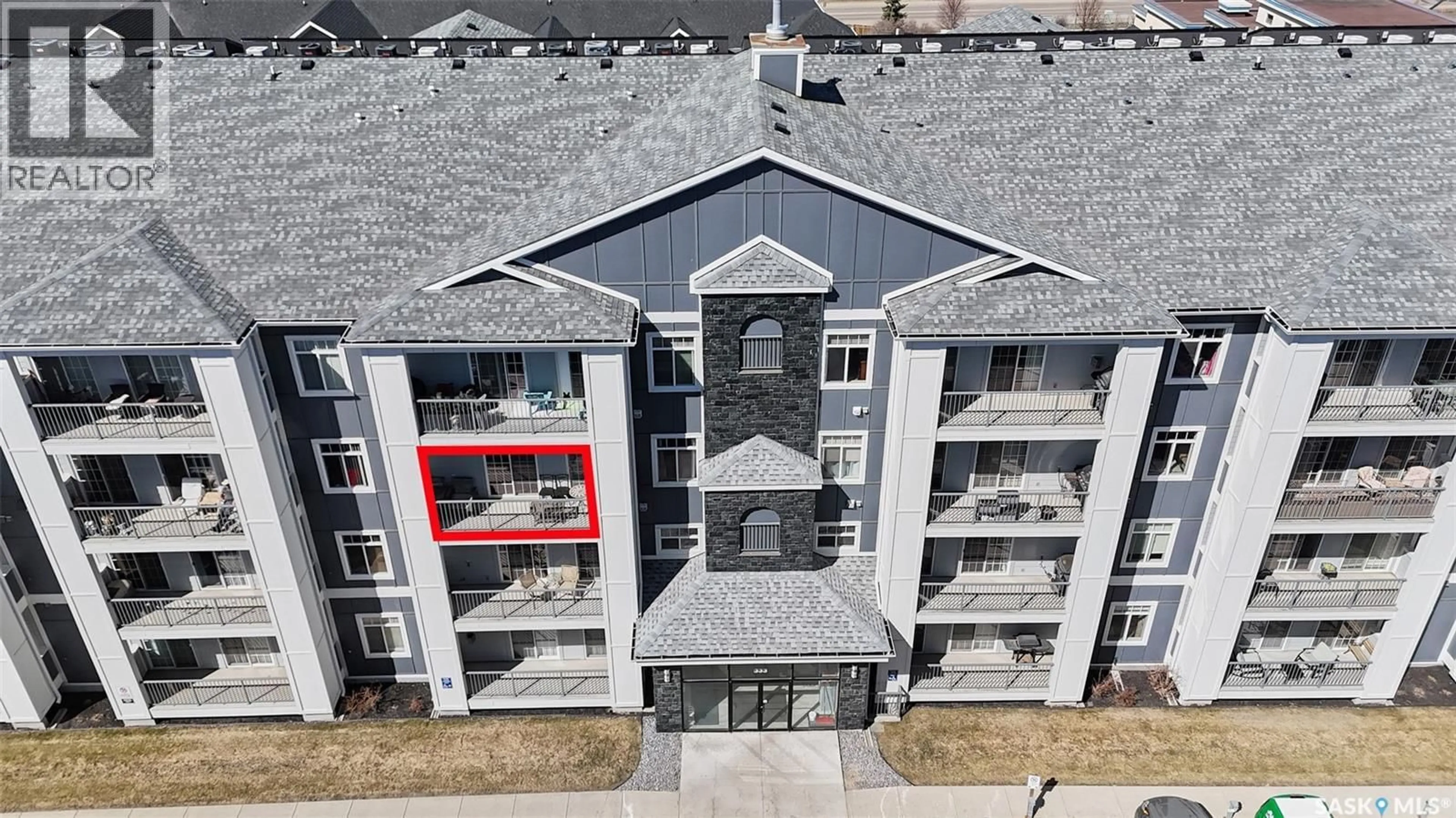A pic from outside/outdoor area/front of a property/back of a property/a pic from drone, building for 307 333 NELSON ROAD, Saskatoon Saskatchewan S7S1P2