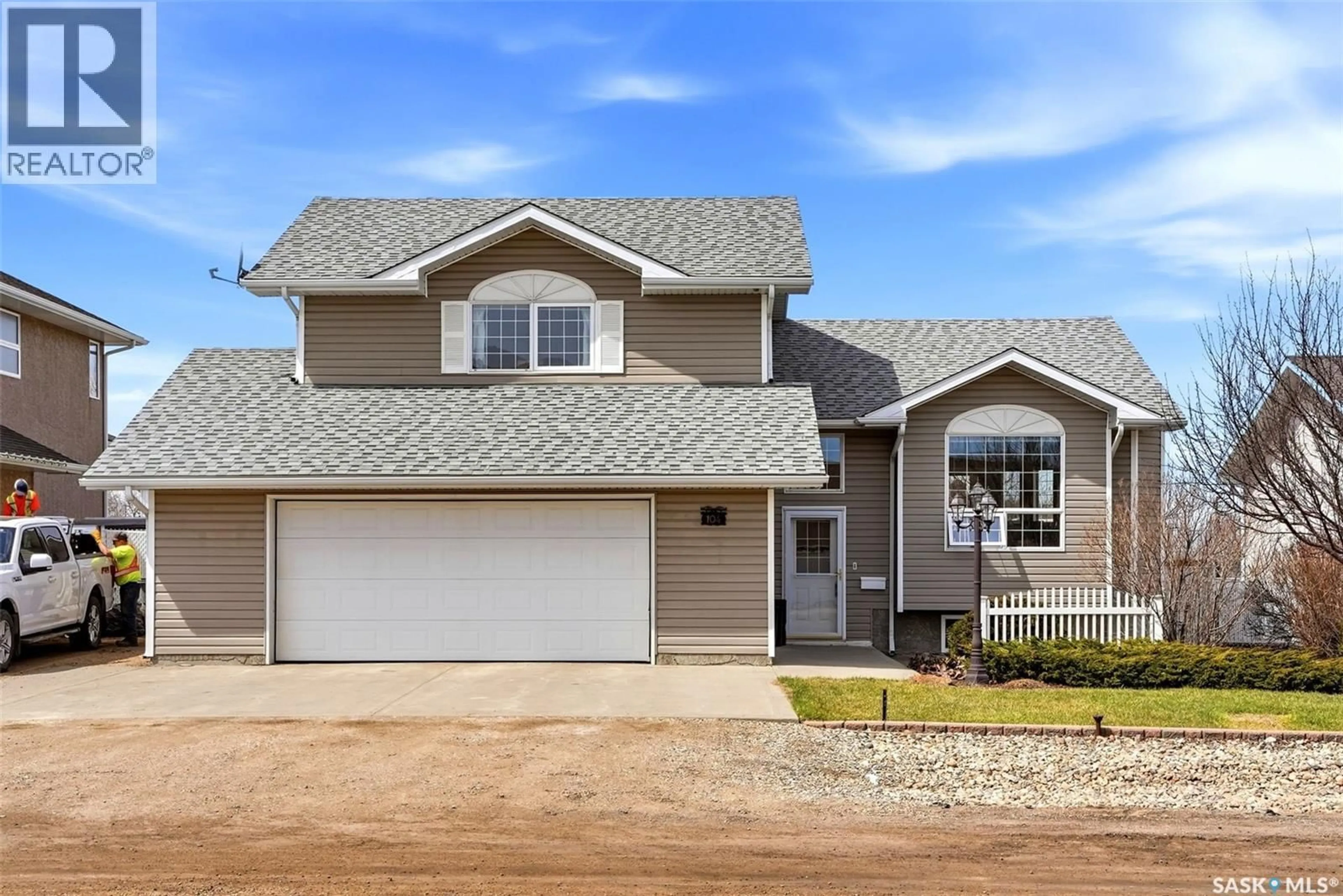 Home with vinyl exterior material, street for 104 PARK STREET, Grand Coulee Saskatchewan S4M0A3