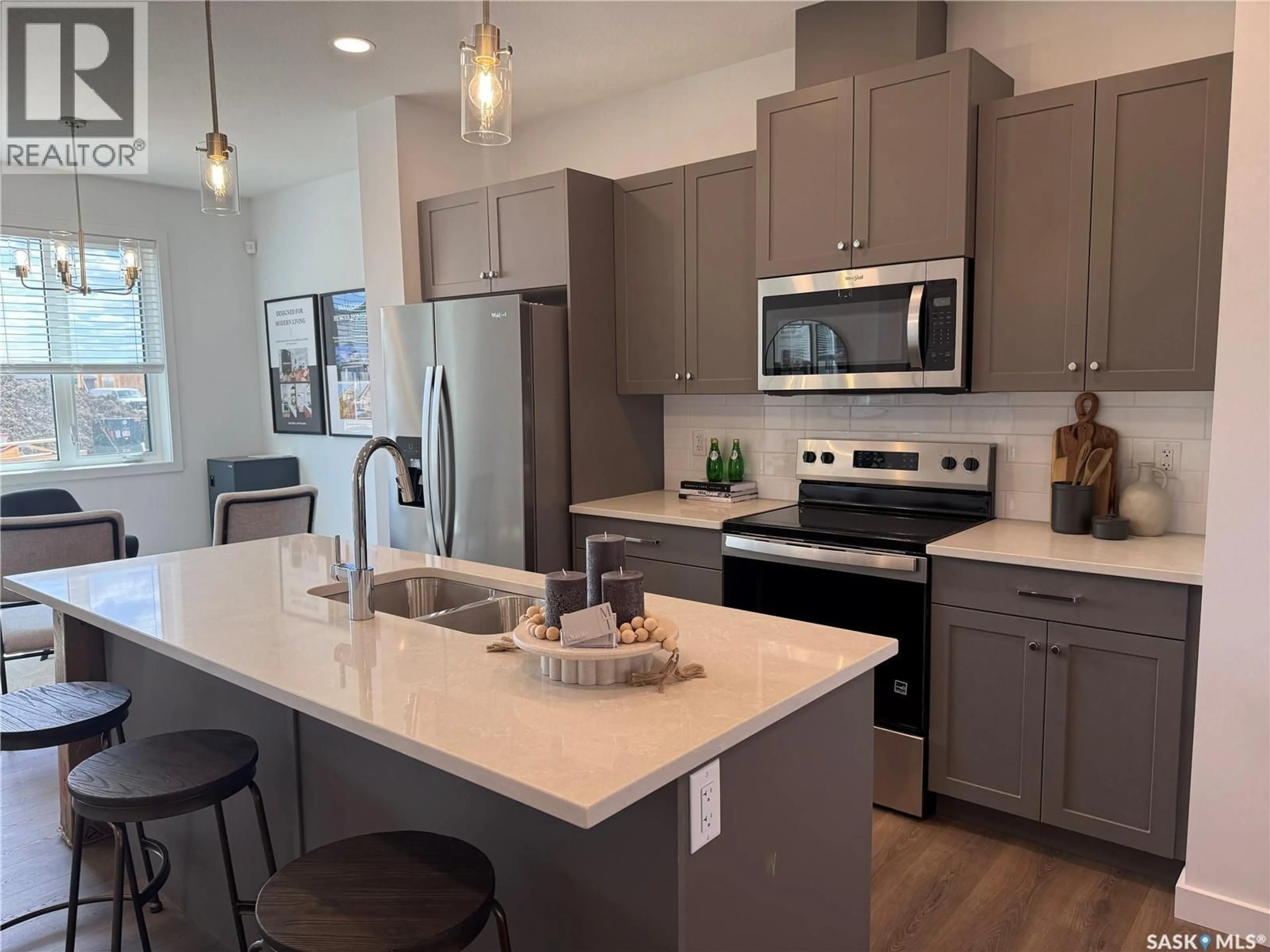 Open concept kitchen, unknown for 67 TASKAMANWA TERRACE, Saskatoon Saskatchewan S7V1Z7