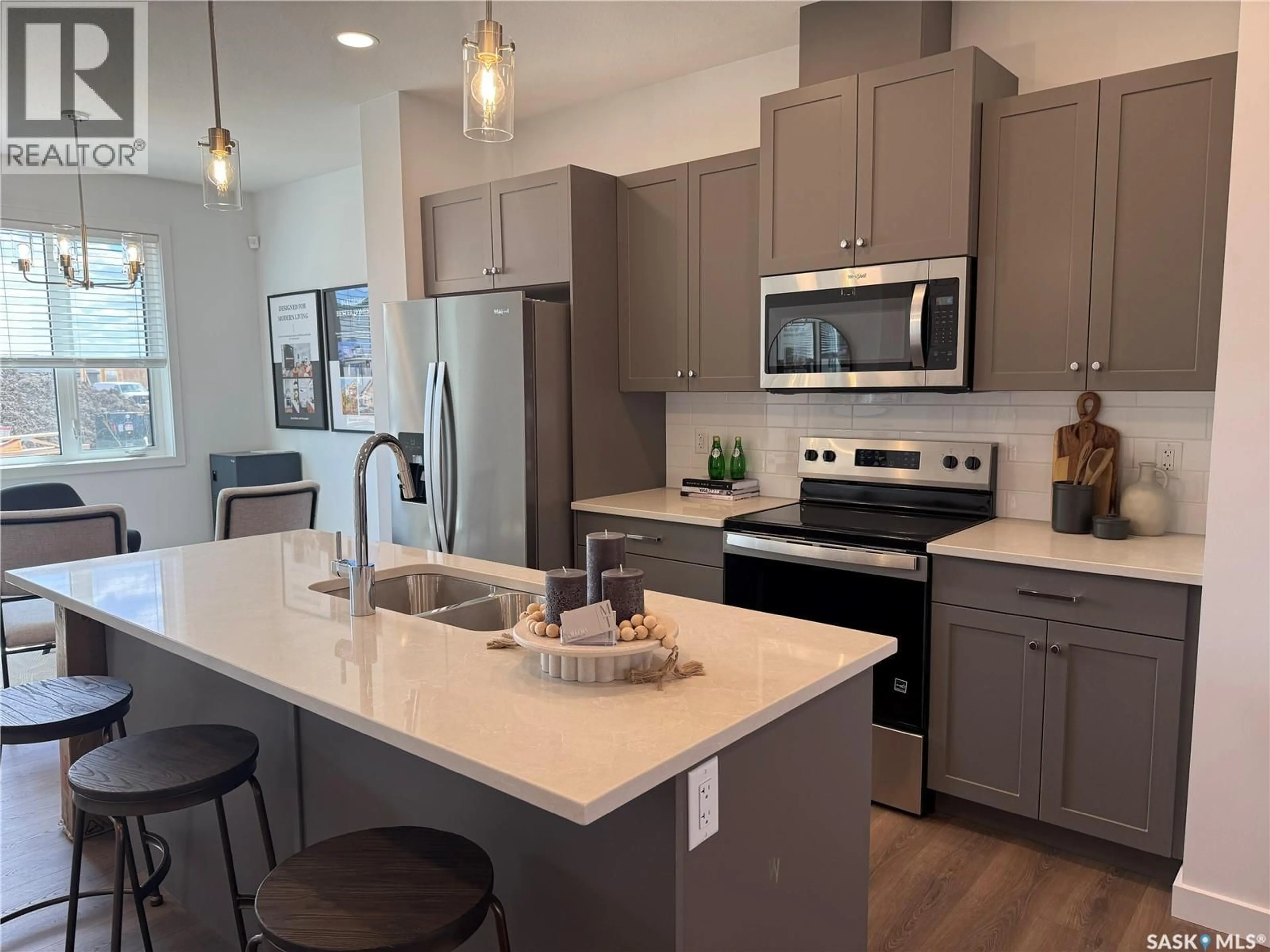 Open concept kitchen, unknown for 67 TASKAMANWA TERRACE, Saskatoon Saskatchewan S7V1Z7