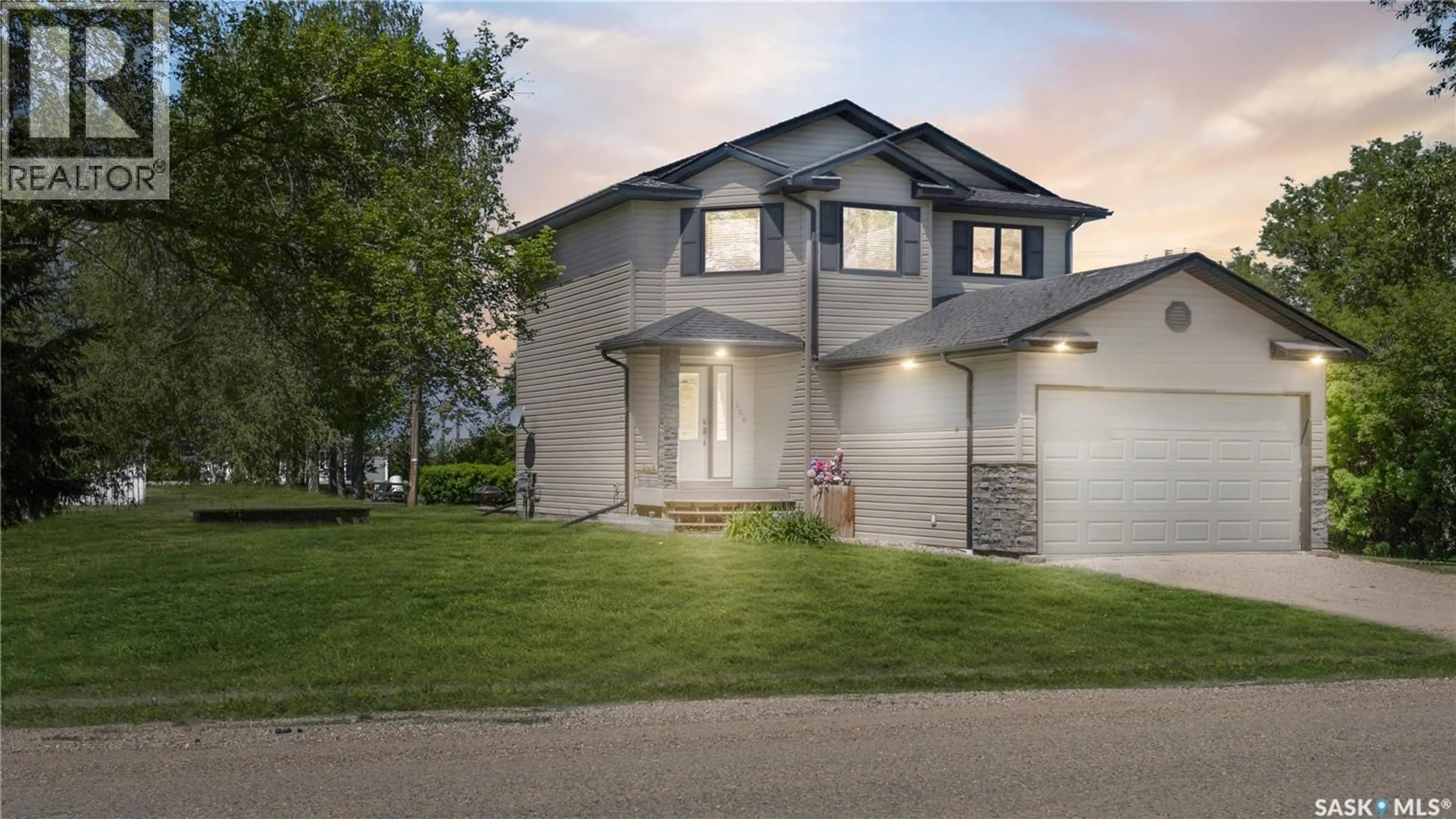 Home with brick exterior material, street for 106 2ND AVENUE, Lucky Lake Saskatchewan S0L1Z0