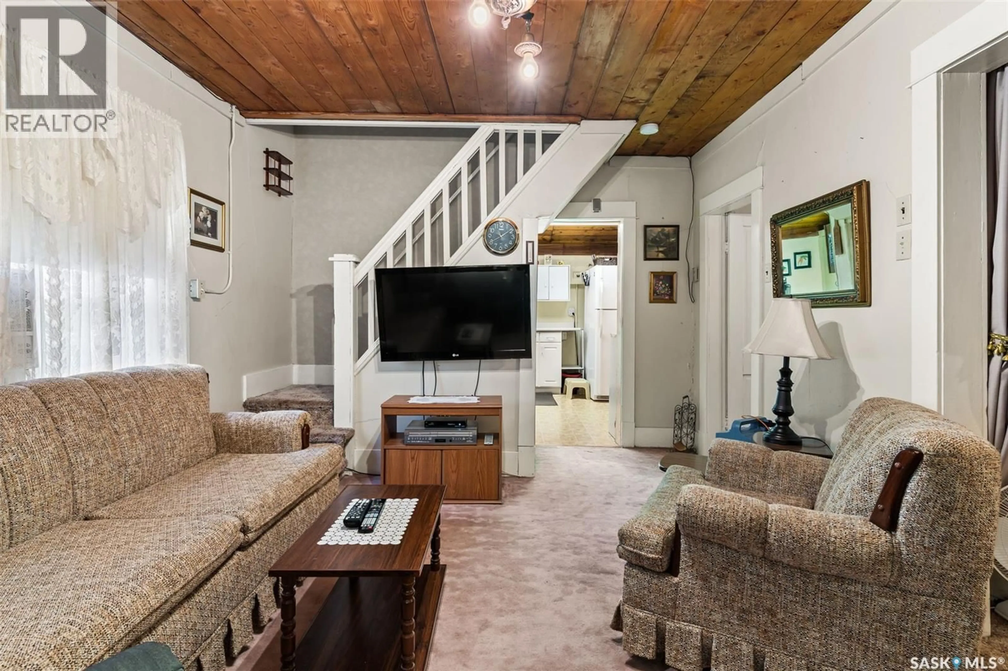 Living room with furniture, unknown for 101 6TH STREET, Etters Beach Saskatchewan S0G4R0