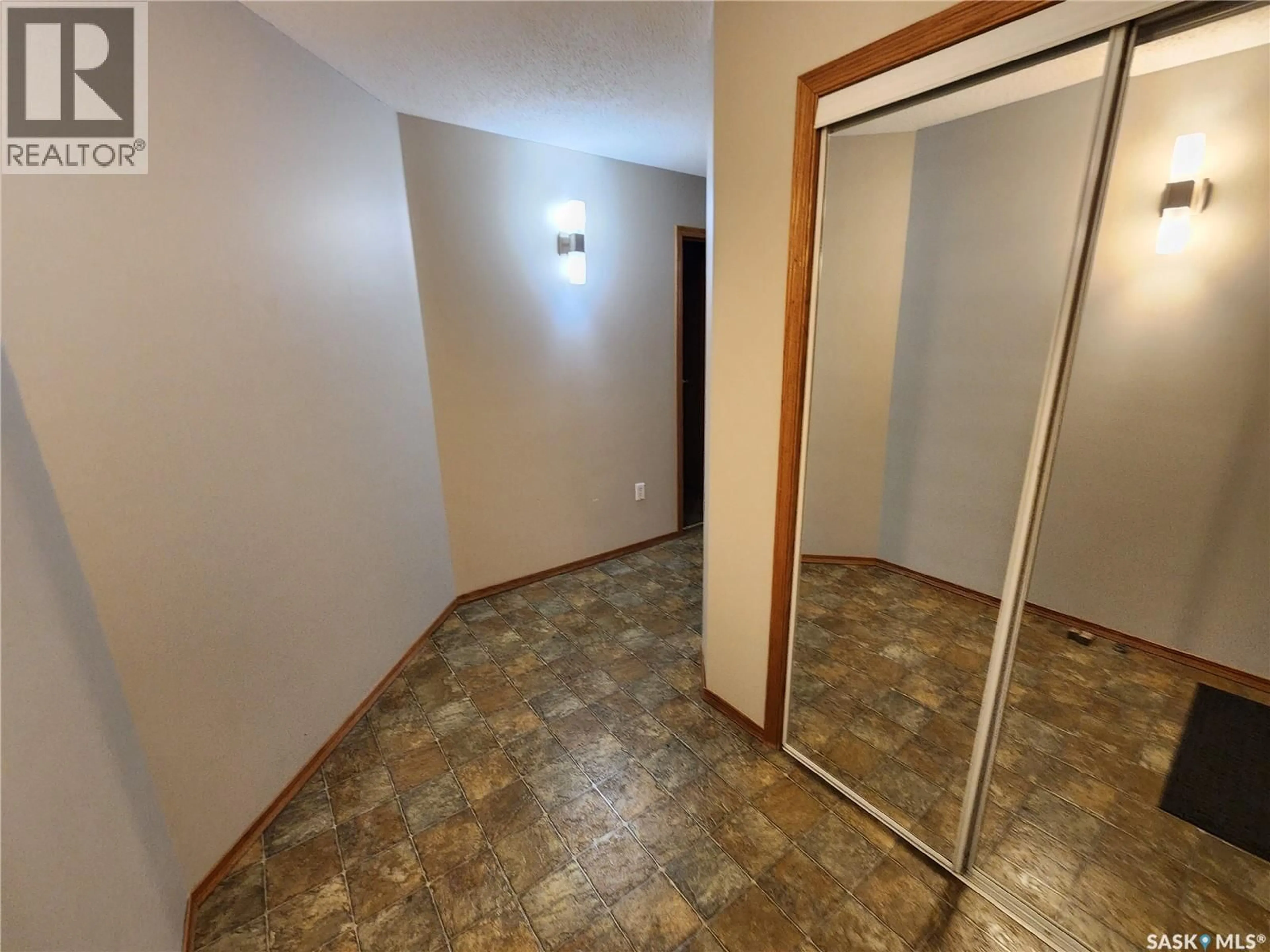 A pic of a room for 12 - 101 CUNDALL DRIVE, Estevan Saskatchewan S4A1T1