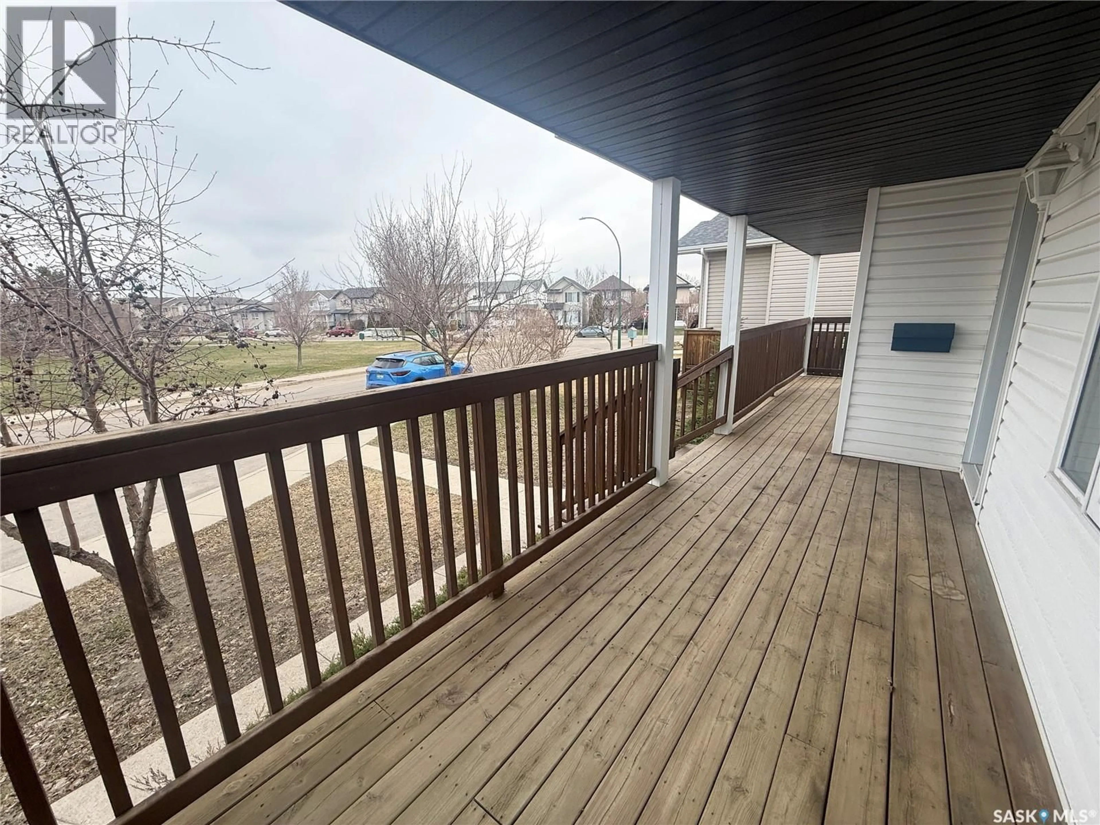 Patio, water/lake/river/ocean view for 859 RUTHERFORD WAY, Saskatoon Saskatchewan S7N4X6