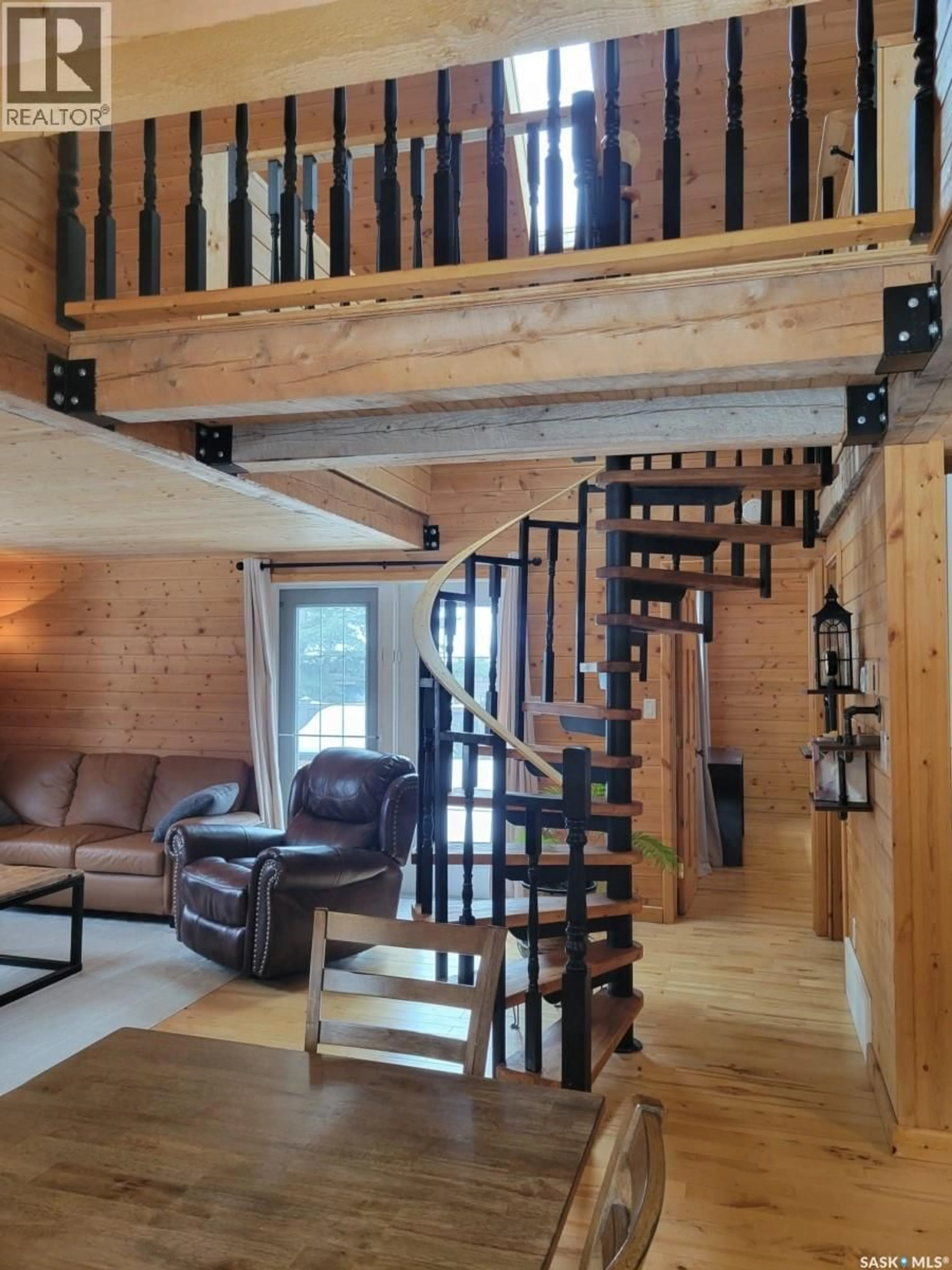 Stairs for 901 BRIGHTSAND PLACE, Mervin Rm No.499 Saskatchewan S0M2T0