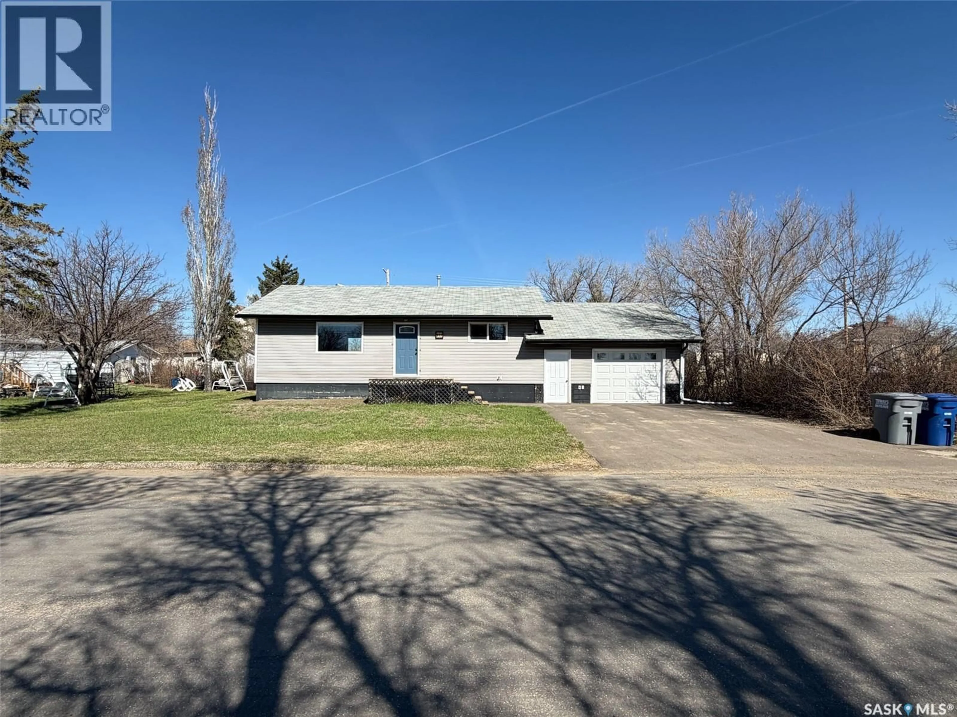 Unknown for S - 211 2ND STREET, Cabri Saskatchewan S0N0J0