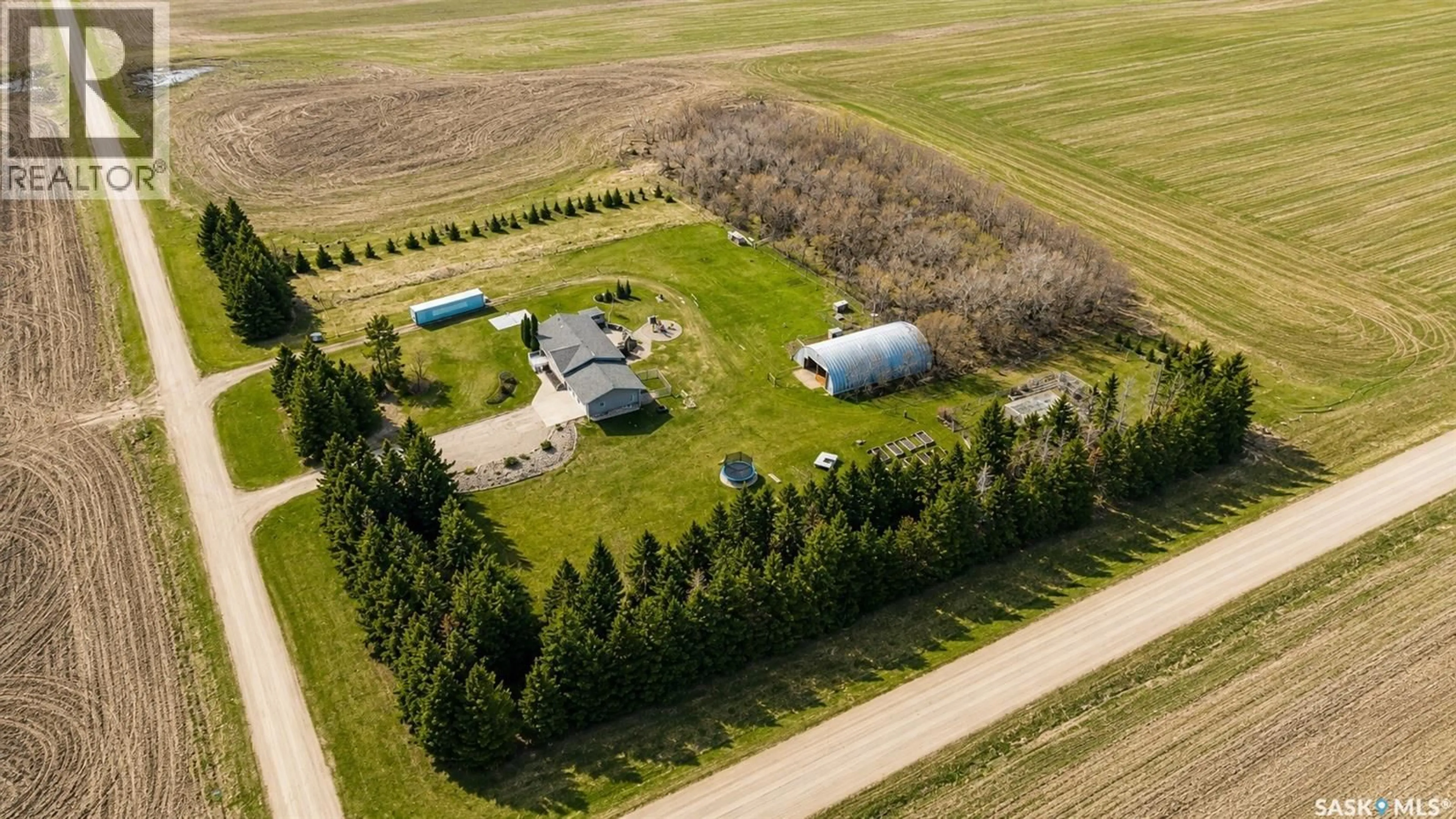 A pic from outside/outdoor area/front of a property/back of a property/a pic from drone, building for RM OF MCLEOD ACREAGE, Mcleod Rm No. 185 Saskatchewan S0A2B0