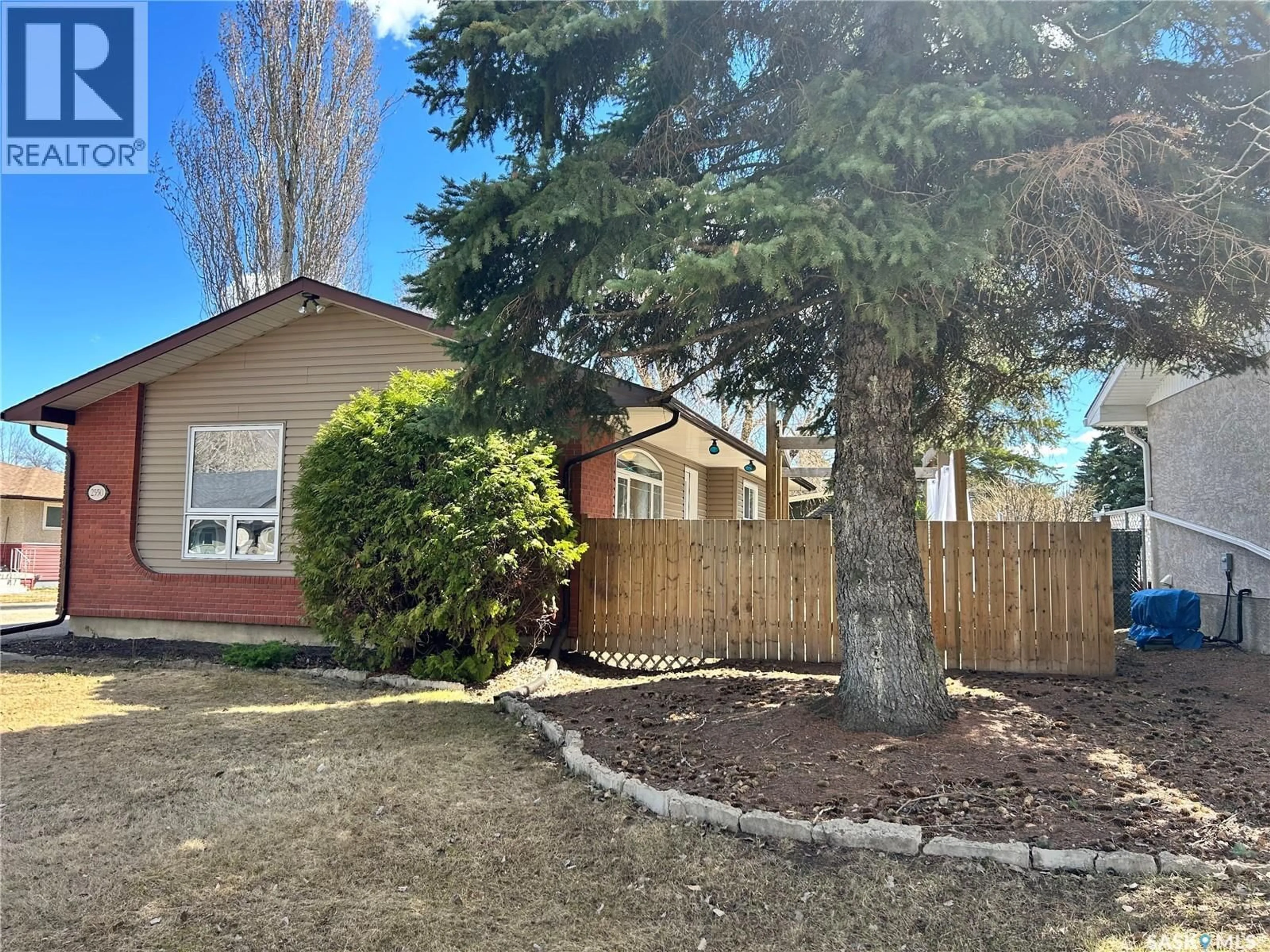 A pic from outside/outdoor area/front of a property/back of a property/a pic from drone, street for 2550 MACDONALD AVENUE, Prince Albert Saskatchewan S6V2V9