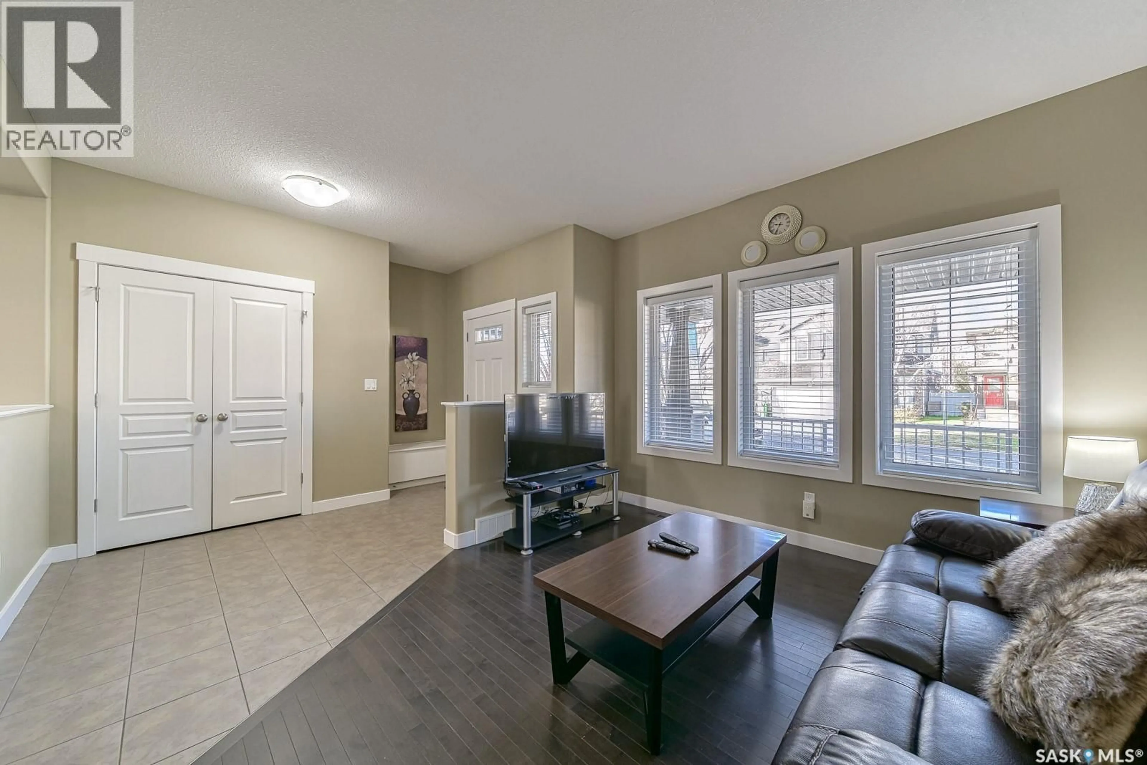 Living room with furniture, unknown for 3366 GREEN MOSS LANE, Regina Saskatchewan S4V1P2