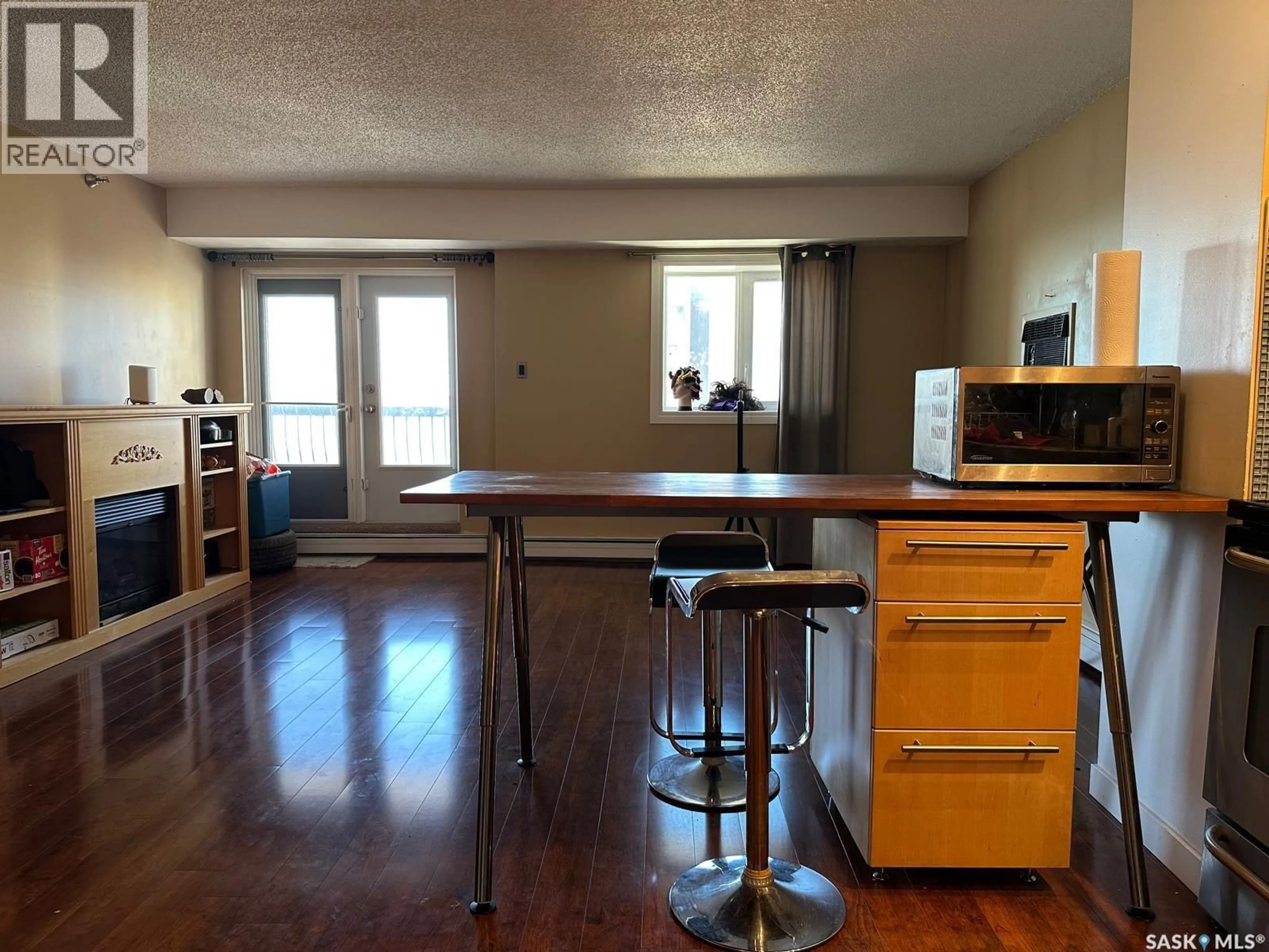 Unknown for 405 - 904 5TH AVENUE N, Saskatoon Saskatchewan S7K6Z3