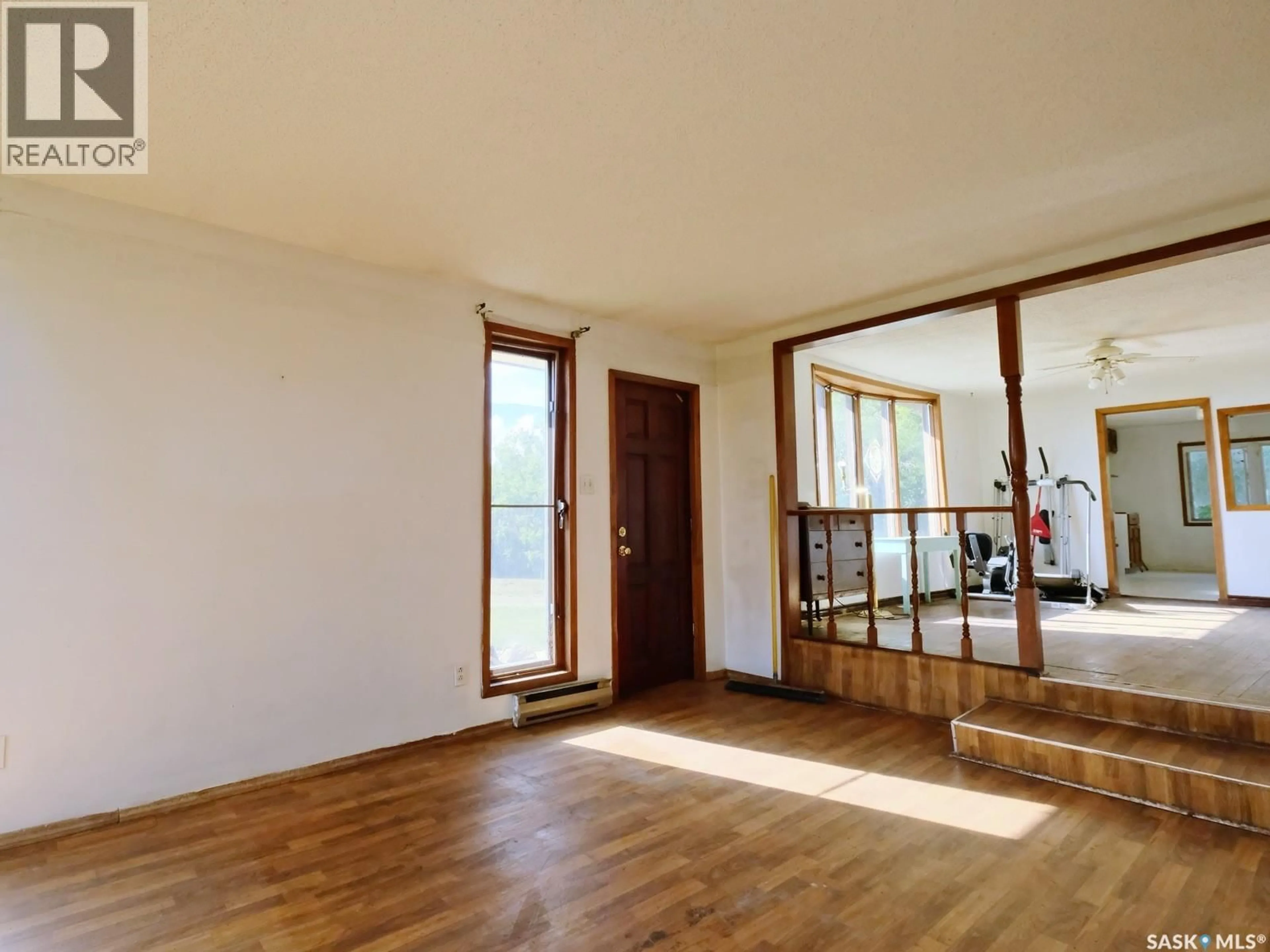 Indoor foyer for North - BIGGAR ACREAGE, Biggar Rm No. 347 Saskatchewan S0K0M0