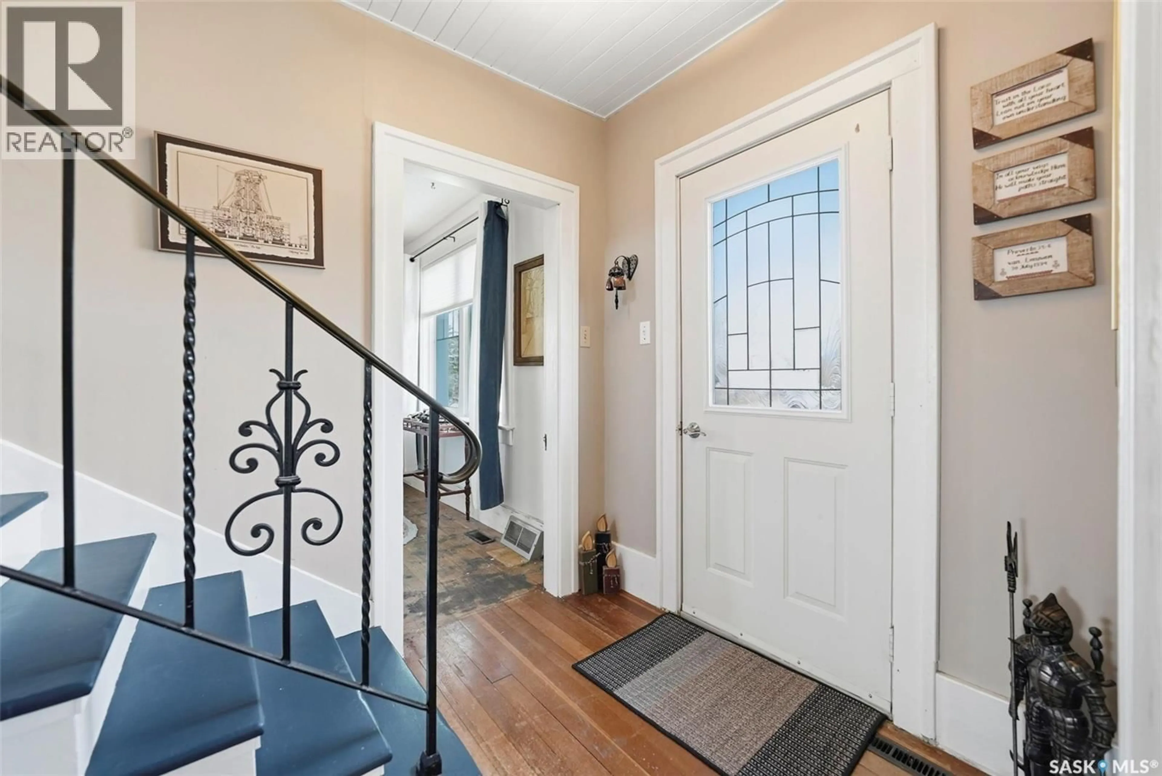 Indoor entryway for 62 ANTRIM STREET, Lanigan Saskatchewan S0K2M0