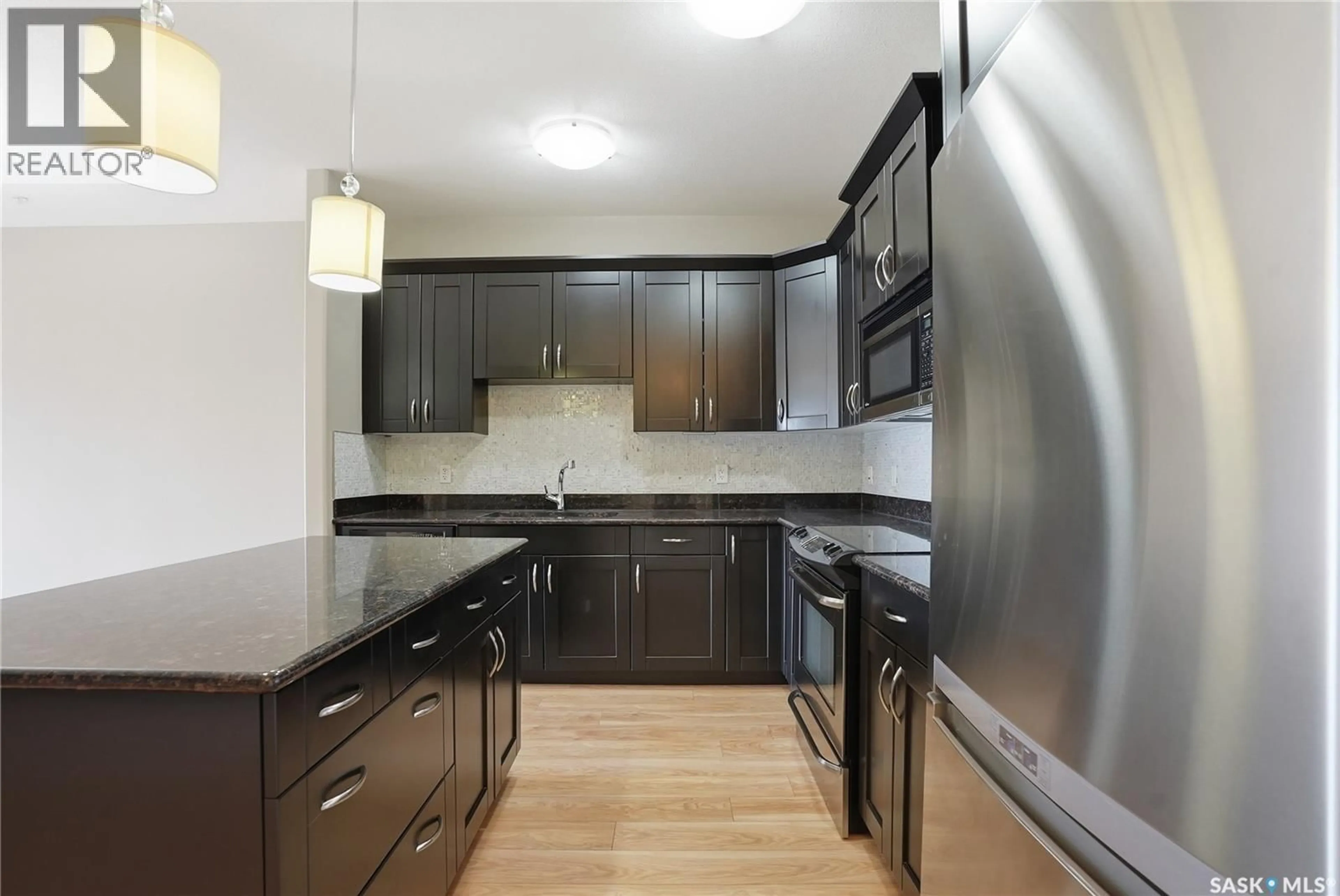 Standard kitchen, unknown for 209 - 2730 MAIN STREET, Saskatoon Saskatchewan S7H0M2