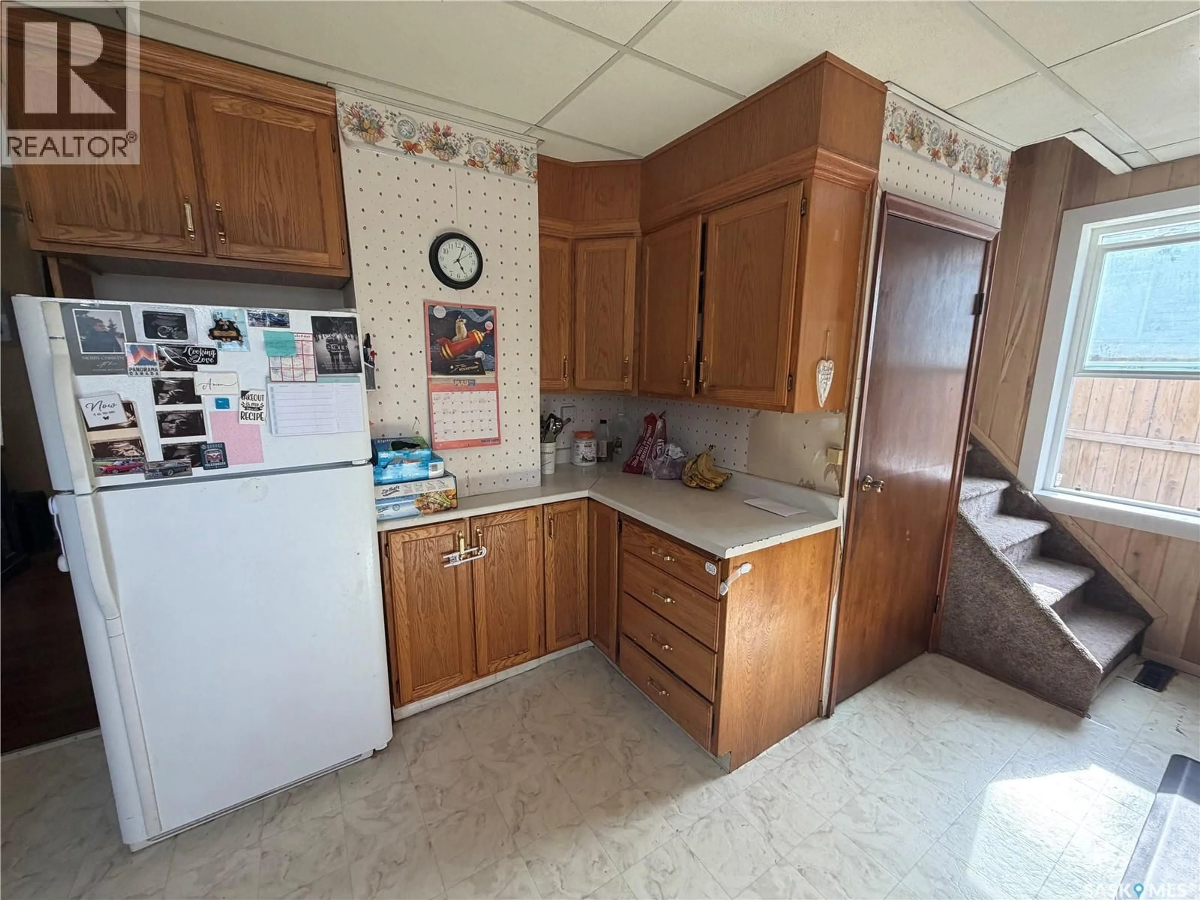 Standard kitchen, unknown for 210 2ND AVENUE, Hepburn Saskatchewan S0K1Z0