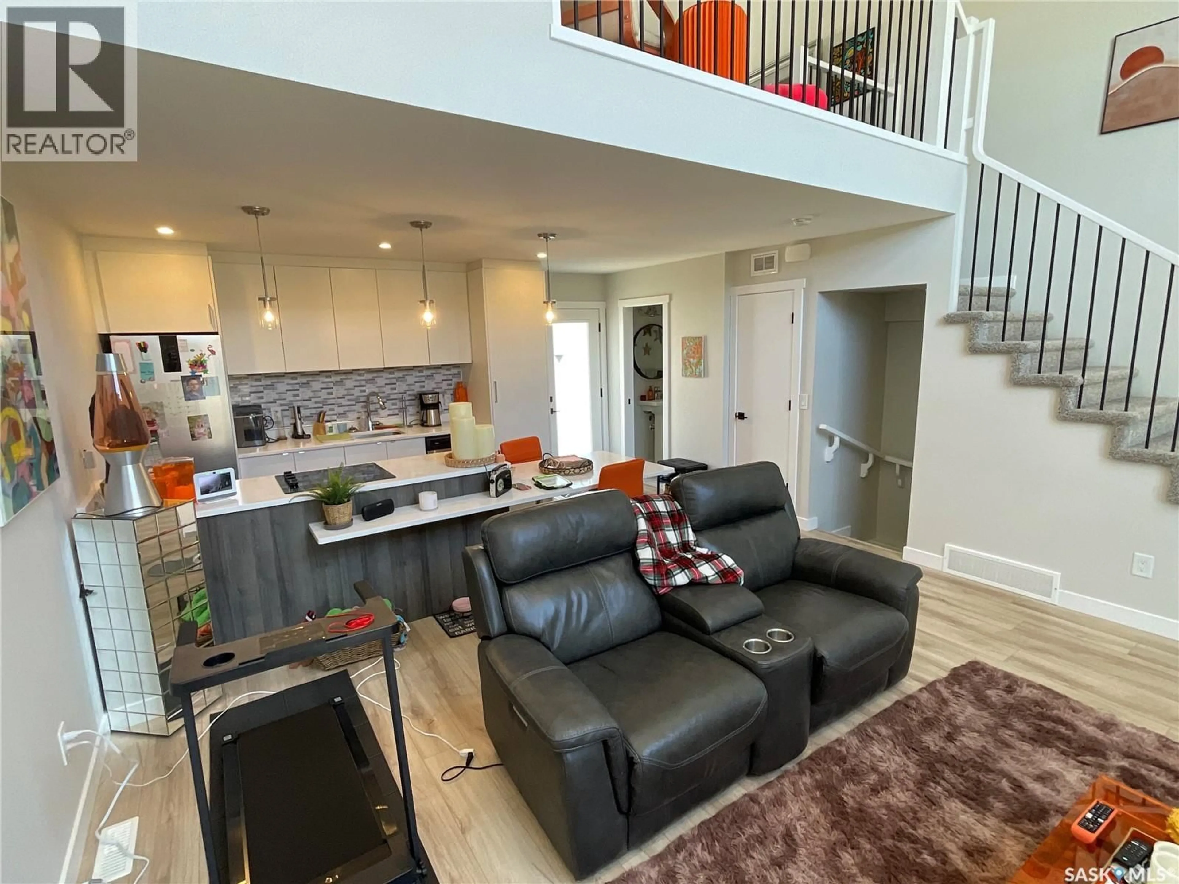 Open concept kitchen, unknown for 117 WESTFIELD ROAD, Saskatoon Saskatchewan S7V0T8