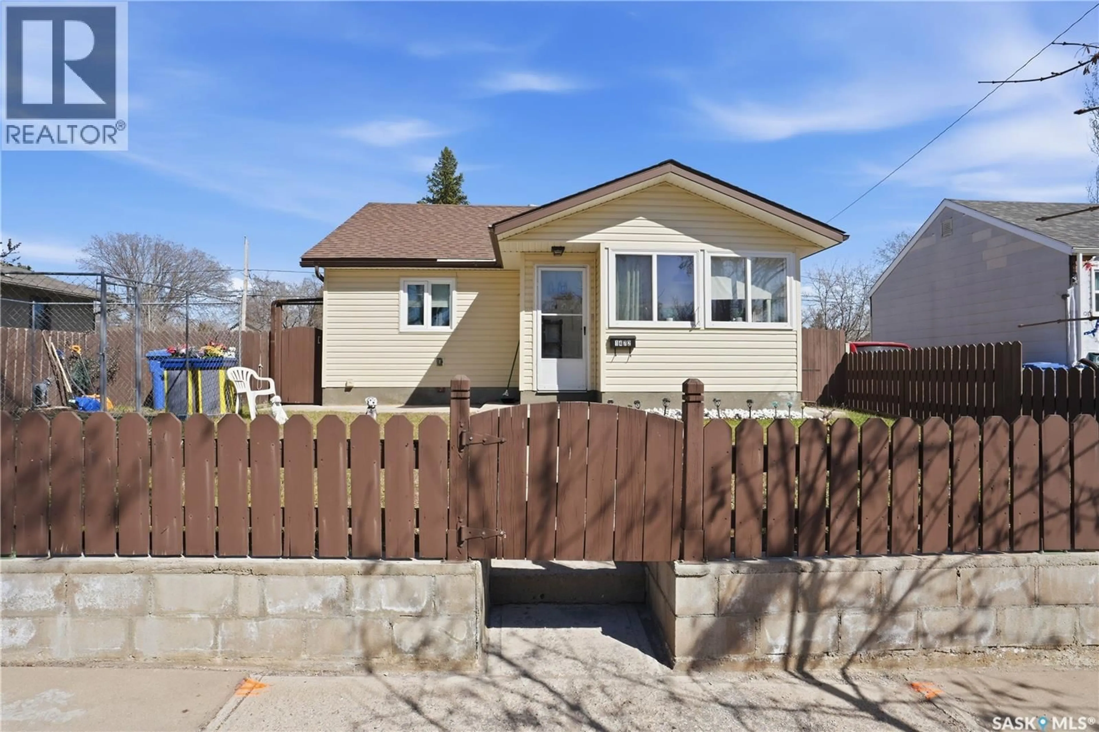 Unknown for 1472 103RD STREET, North Battleford Saskatchewan S9A1L3