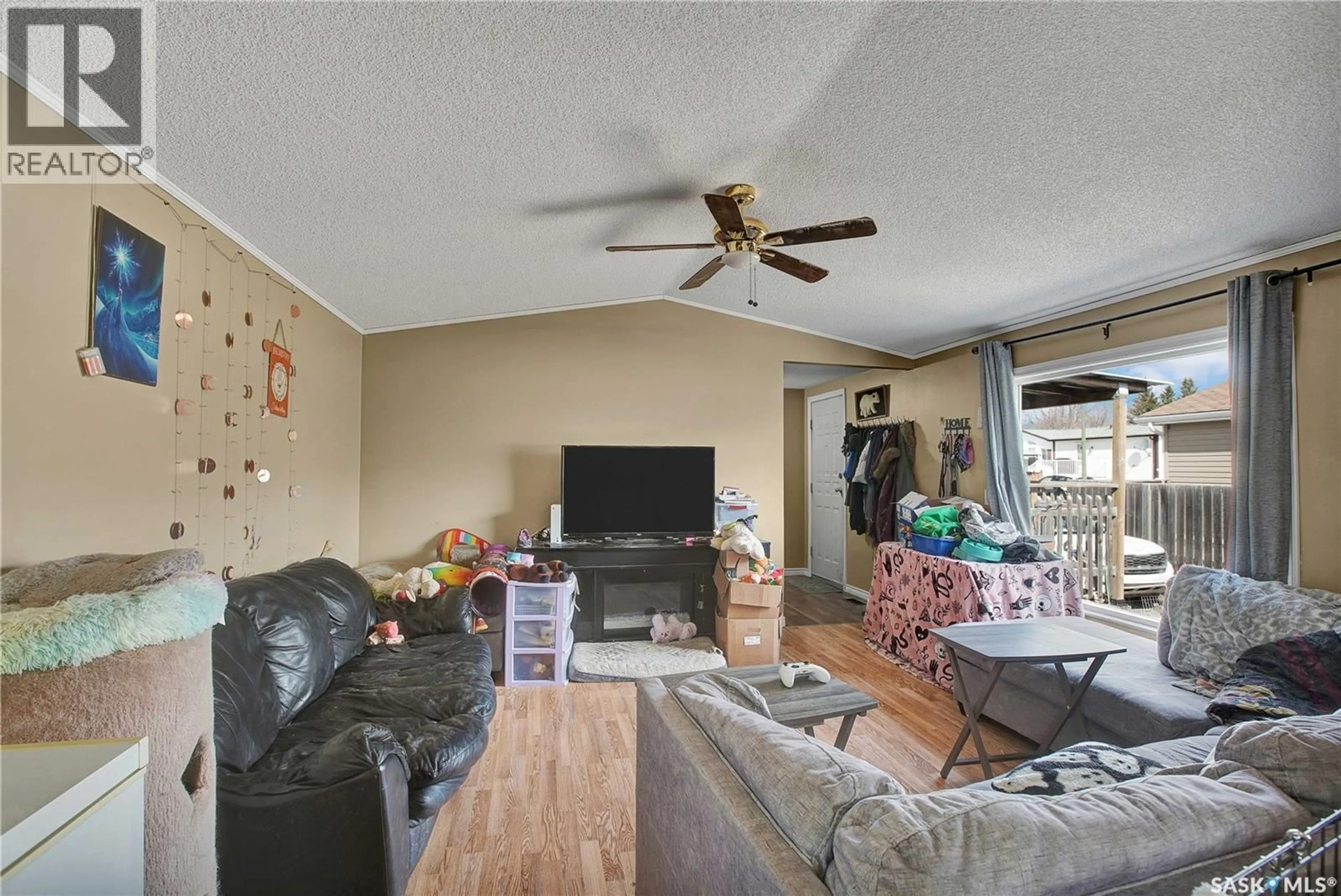 Living room with furniture, unknown for 76 MULBERRY ROAD, Blucher Rm No. 343 Saskatchewan S0K0Y0