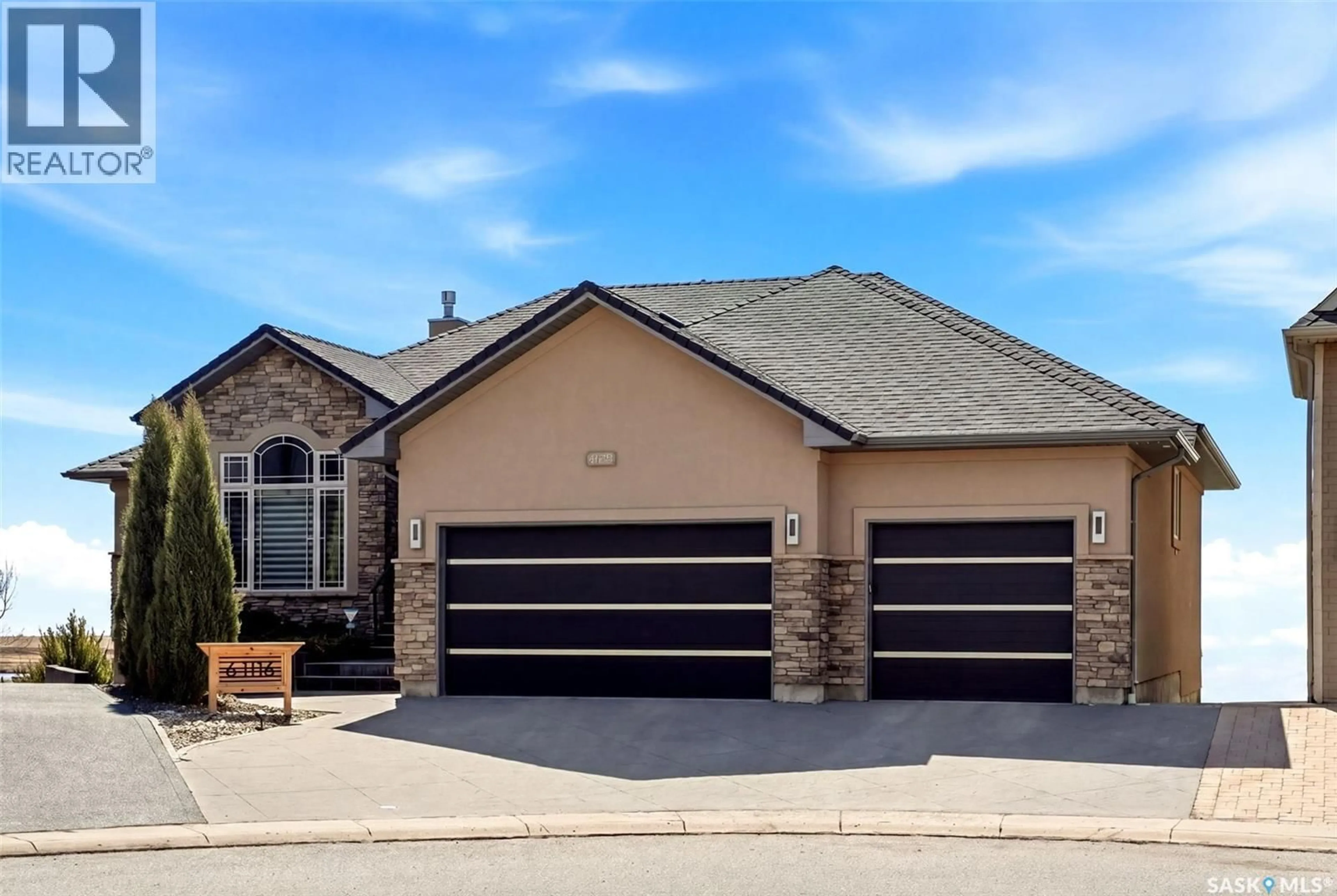 Unknown for 6106 WASCANA COURT, Regina Saskatchewan S4V3E7