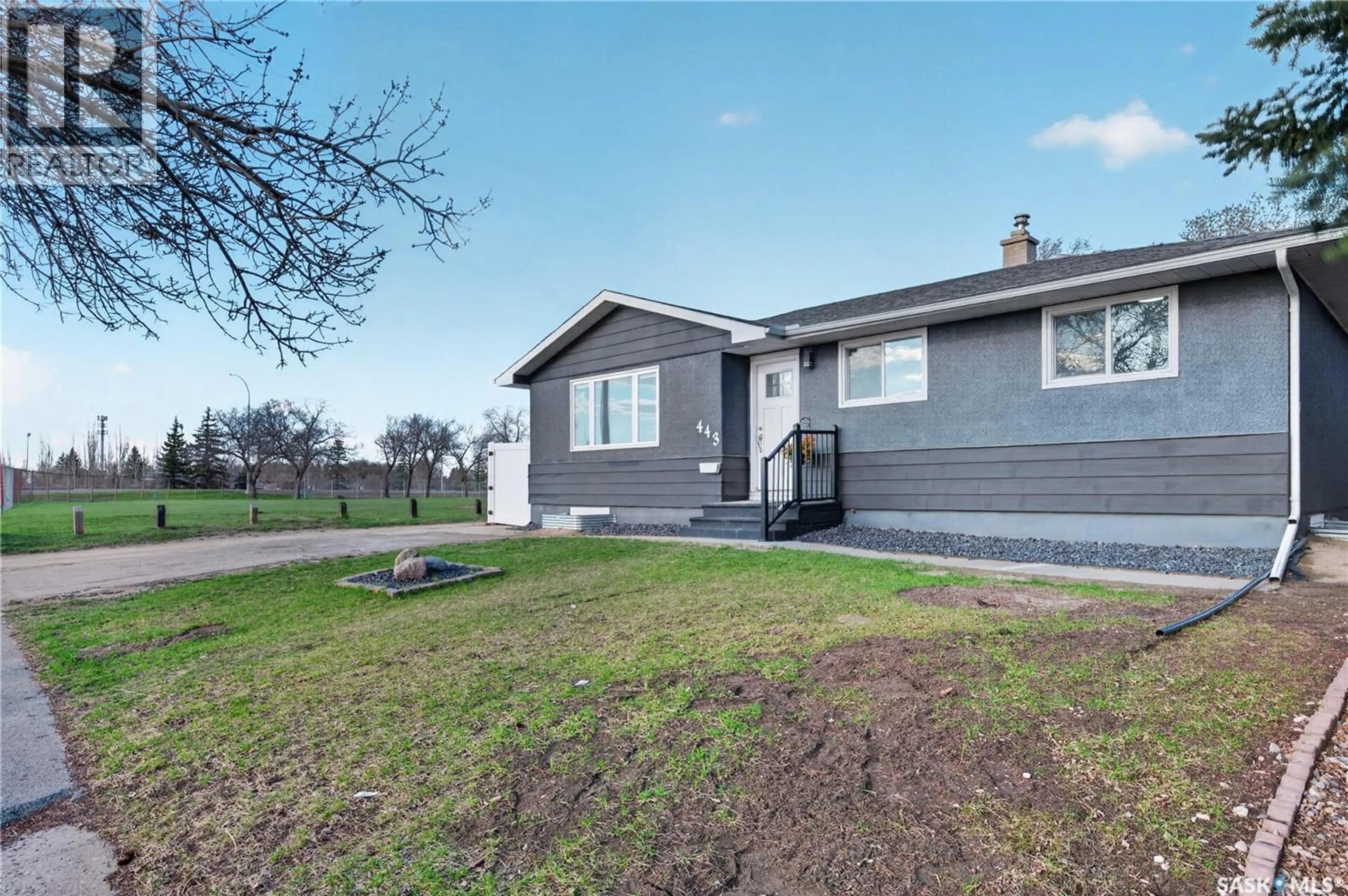 Home with vinyl exterior material, street for 443 ARGYLE STREET, Regina Saskatchewan S4R4C9