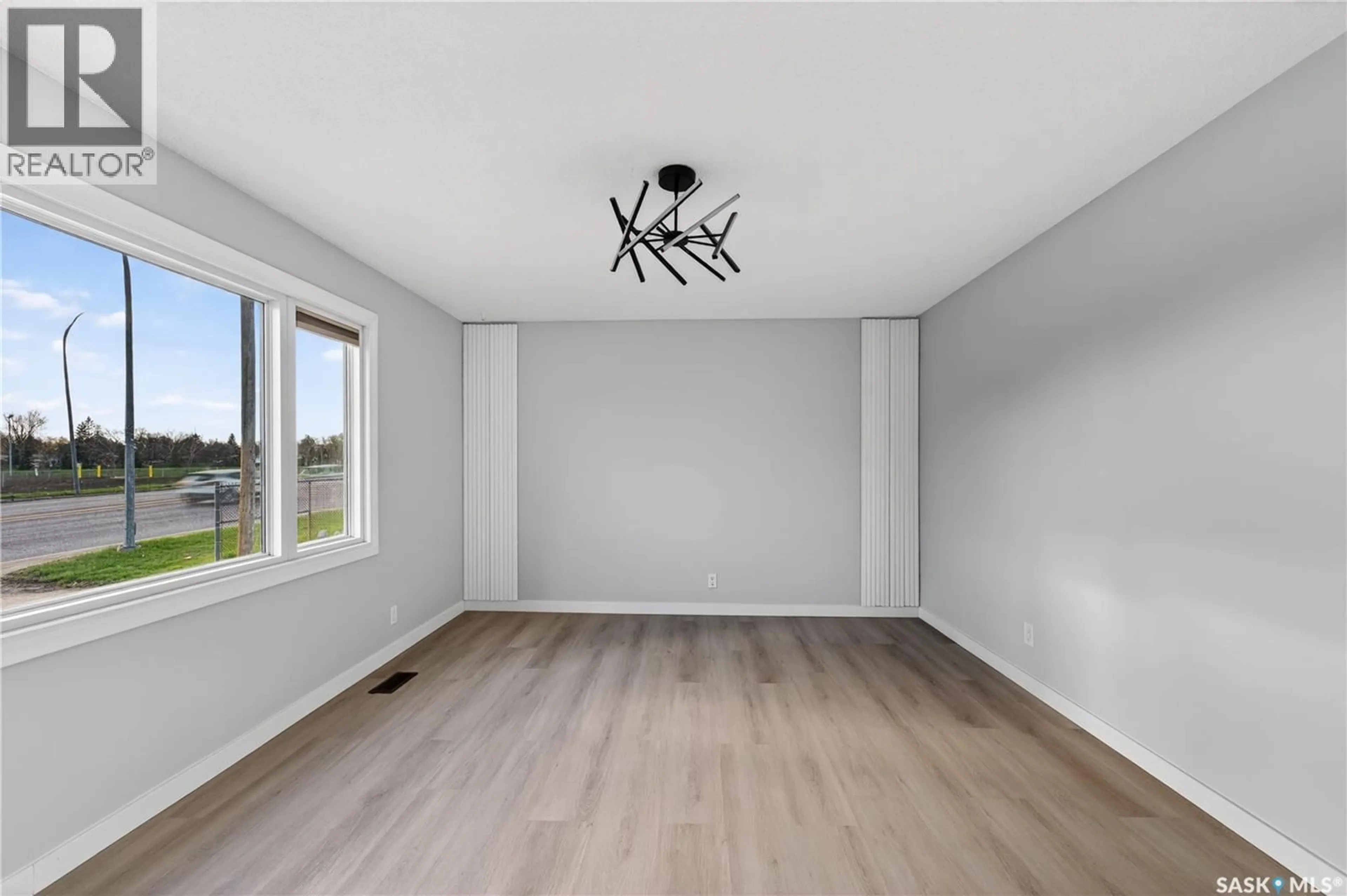 A pic of a room for 443 ARGYLE STREET, Regina Saskatchewan S4R4C9