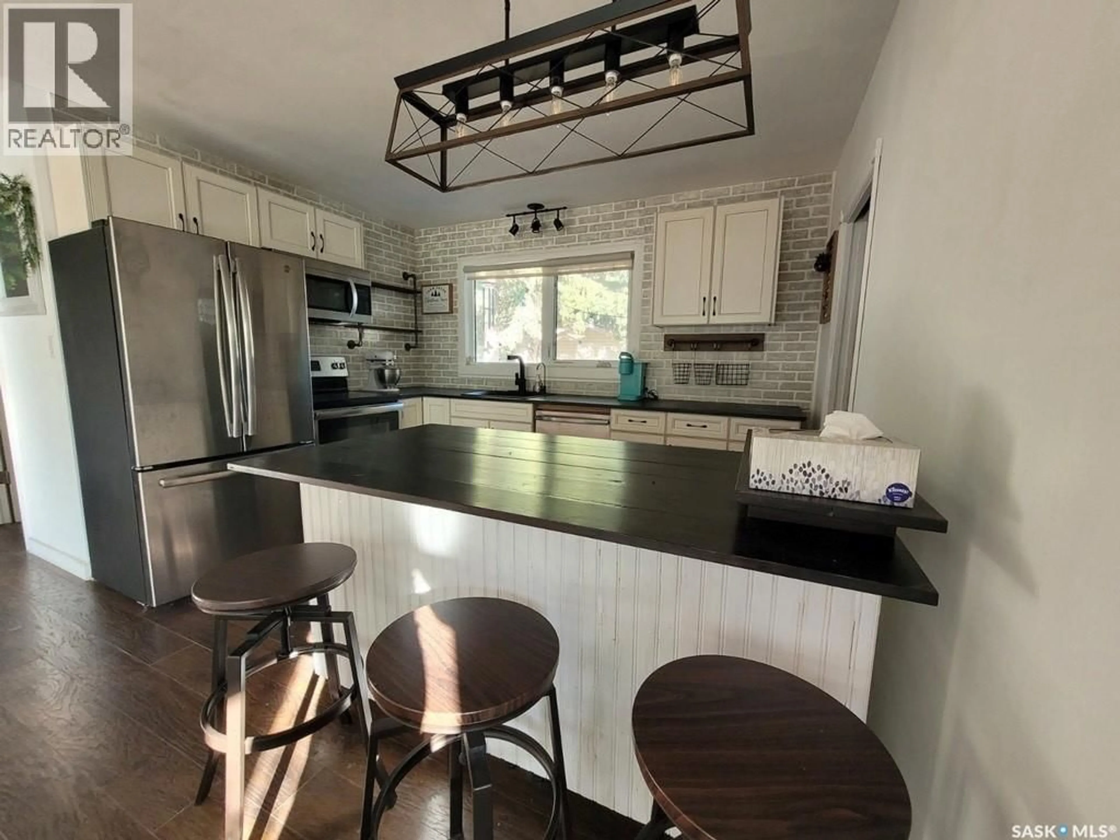 Open concept kitchen, unknown for 113 CAIRO STREET, Wolseley Saskatchewan S0G5H0