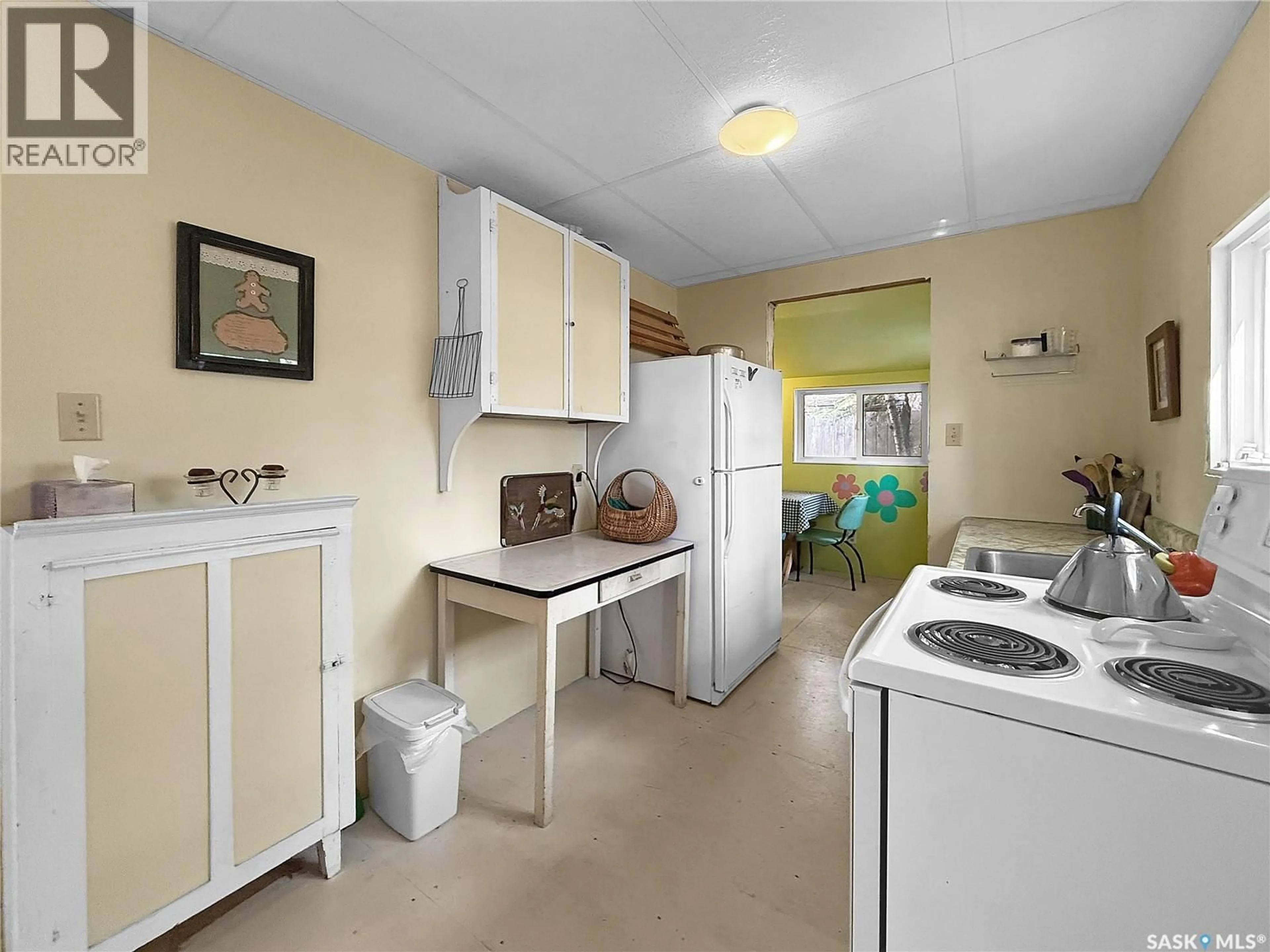Standard kitchen, ceramic/tile floor for 95 MAIN STREET, Candle Lake Saskatchewan S0J3E0