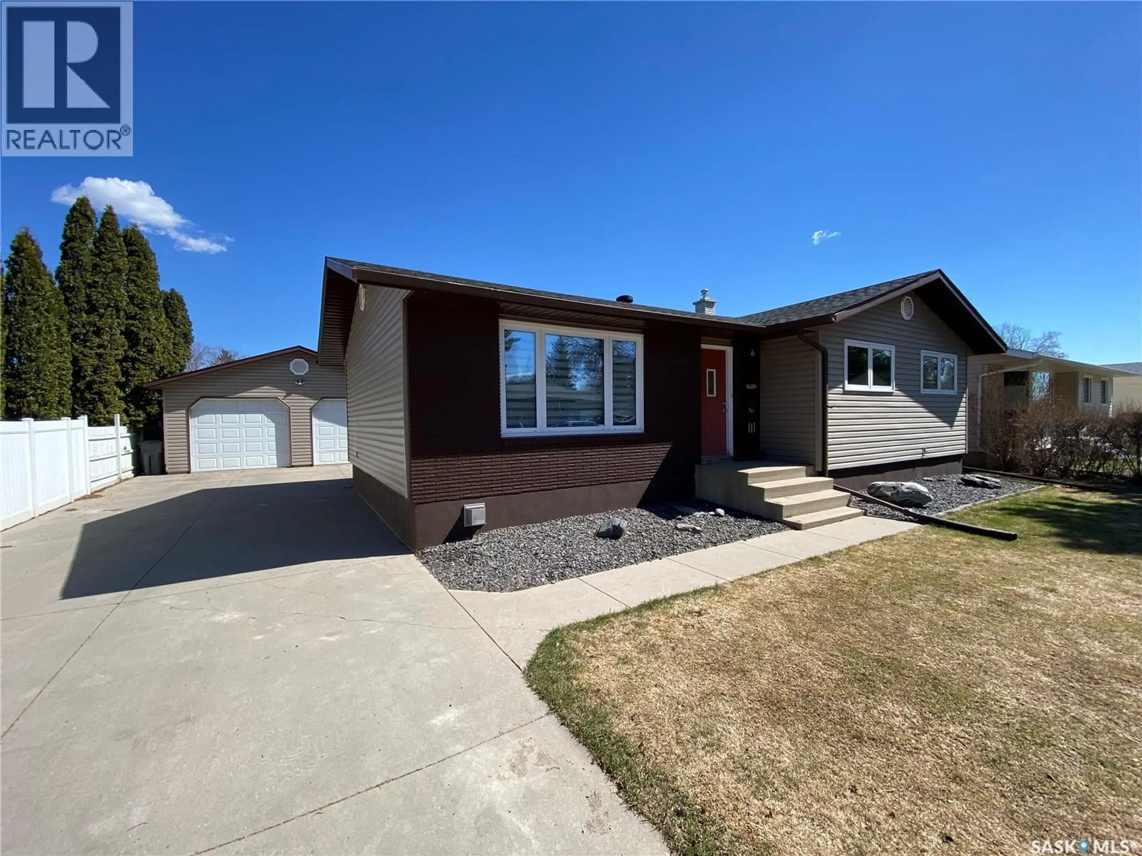 Unknown for 23 CRESTWOOD CRESCENT, Yorkton Saskatchewan S3N2P2
