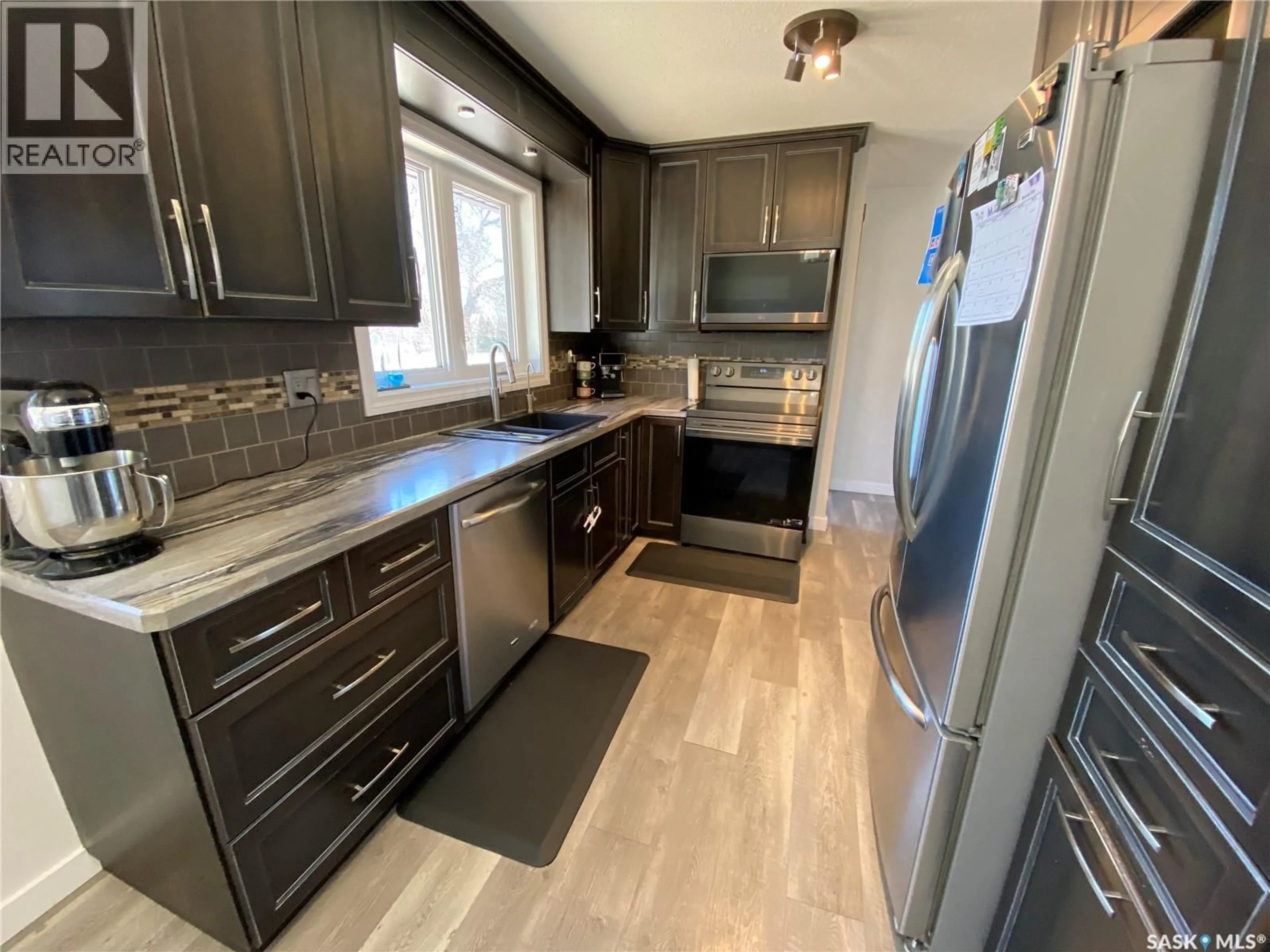 Unknown for 23 CRESTWOOD CRESCENT, Yorkton Saskatchewan S3N2P2