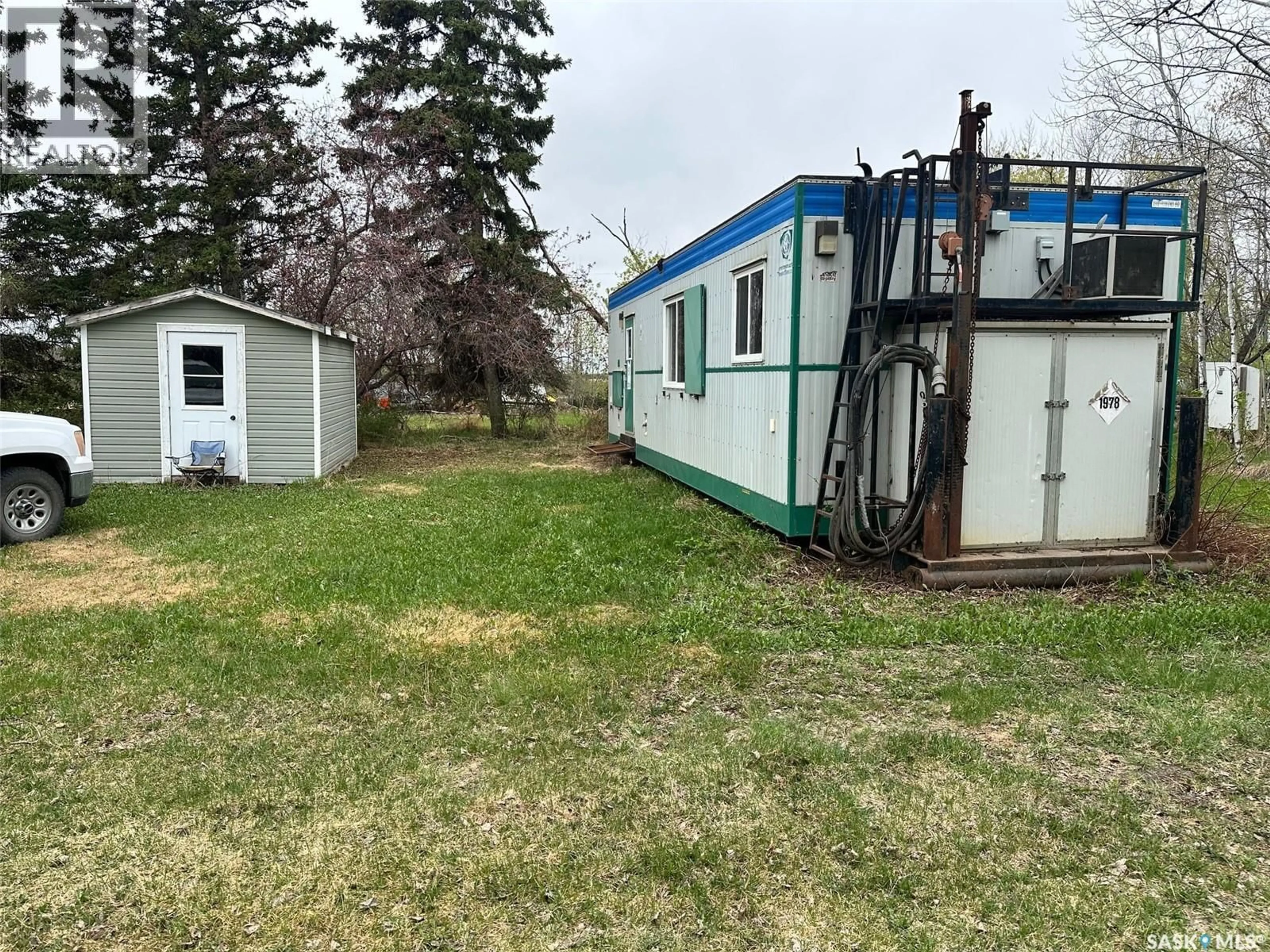 Shed for 551 WILLOW AVENUE, Porcupine Rm No. 395 Saskatchewan S0E0K0
