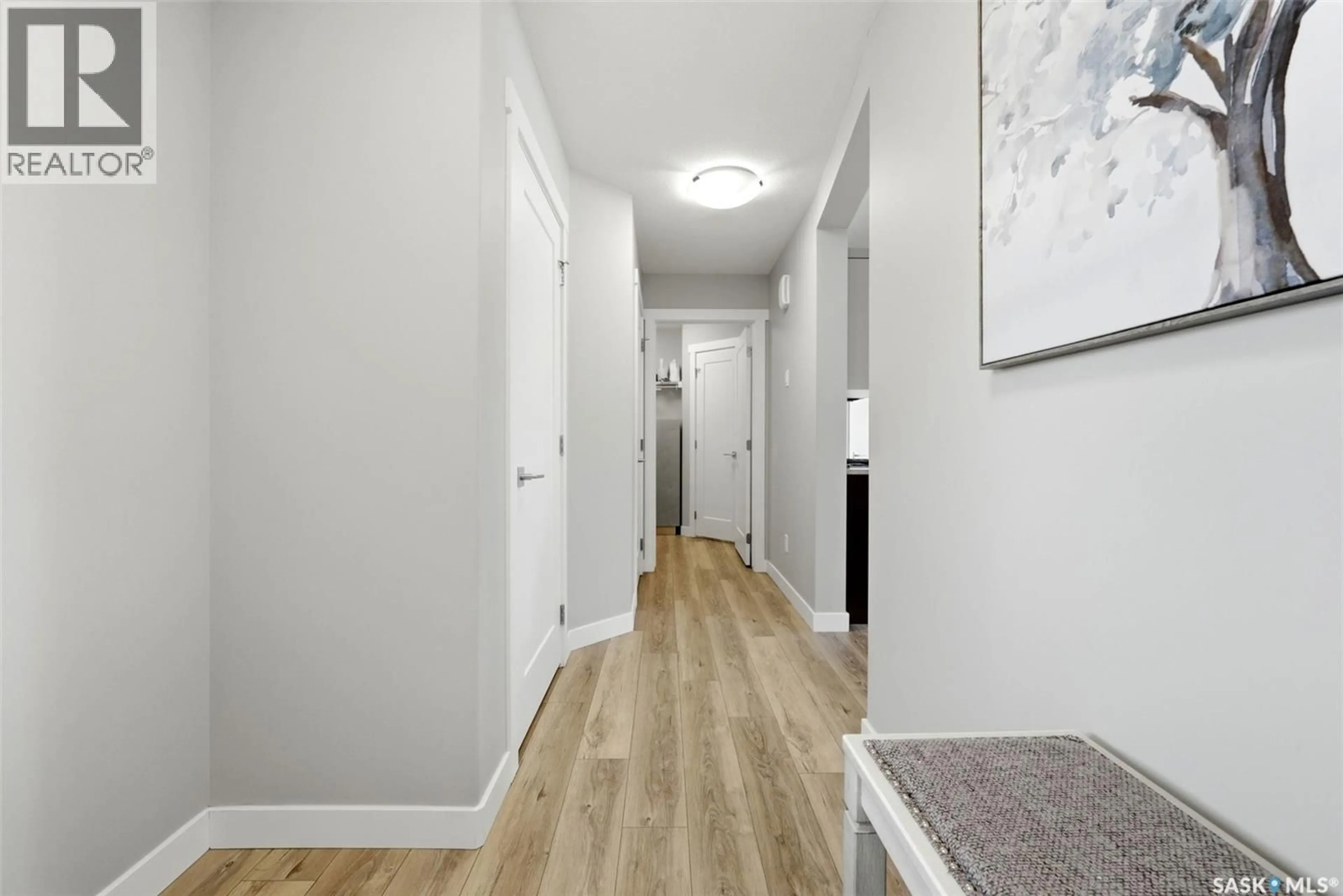 Indoor entryway for 4789 MUTRIE CRESCENT, Regina Saskatchewan S4V3Y4