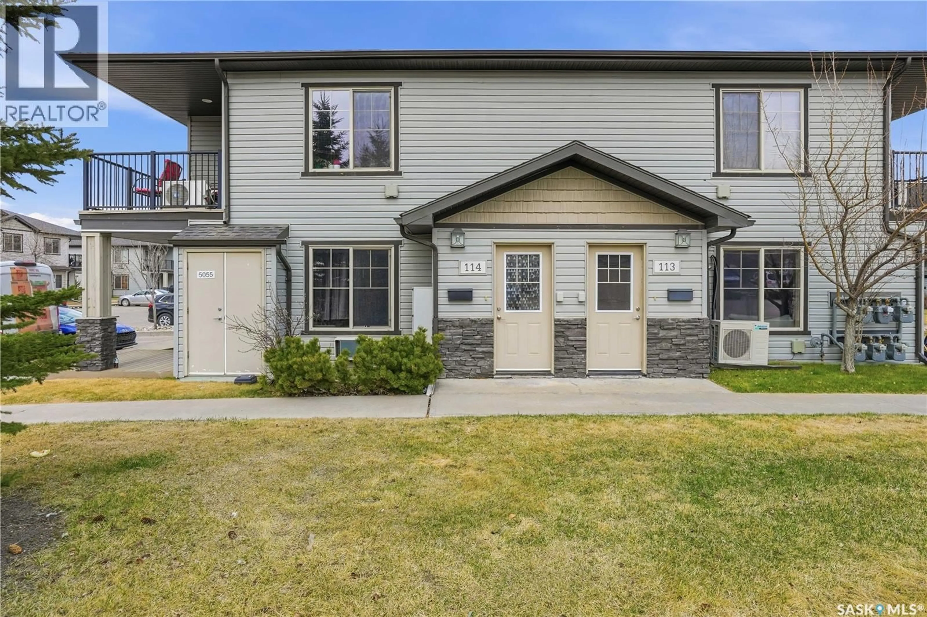 Home with vinyl exterior material, street for 114 5055 JAMES HILL ROAD, Regina Saskatchewan S4W0B9