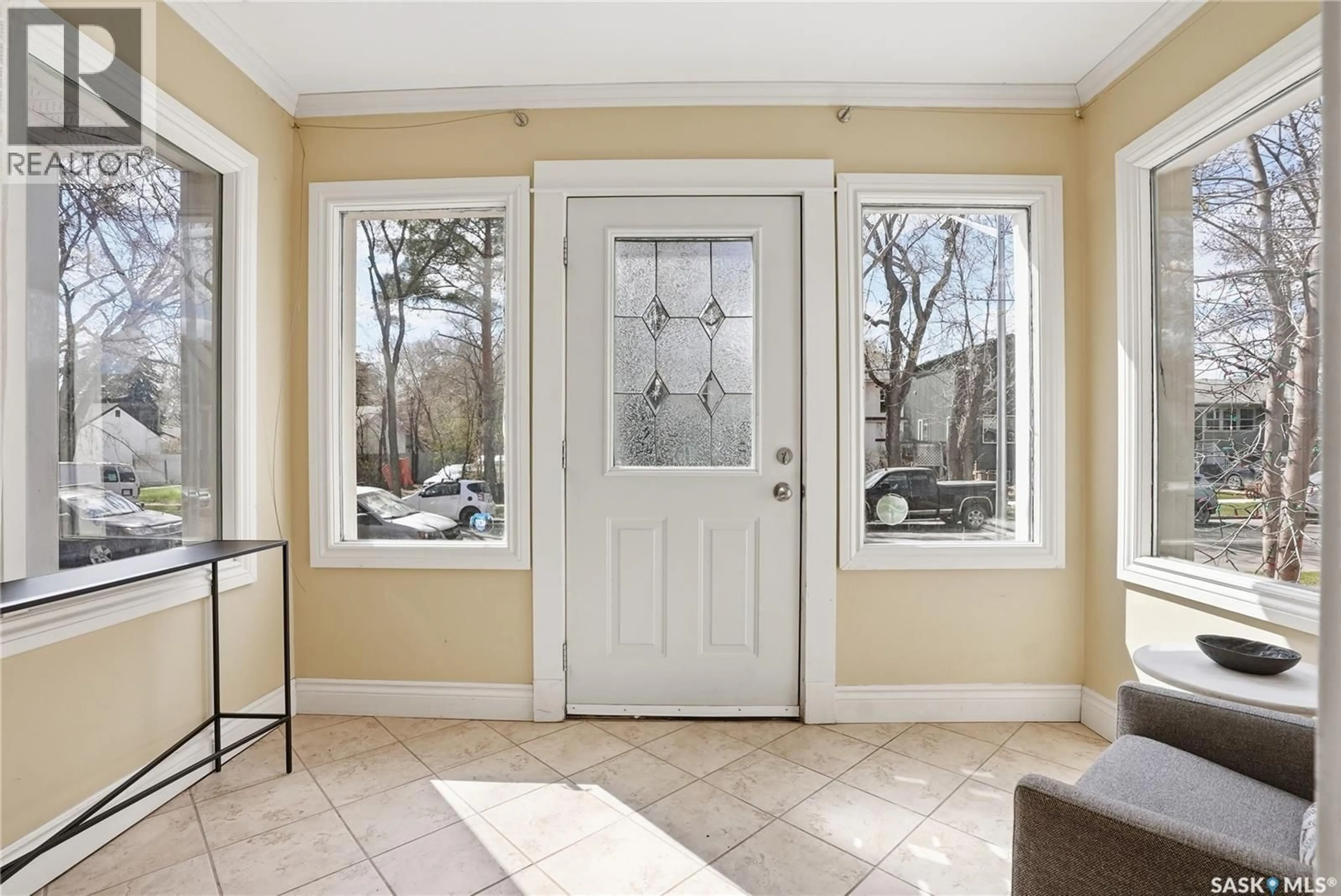 Indoor entryway for 1715 COY AVENUE, Saskatoon Saskatchewan S7M0H8