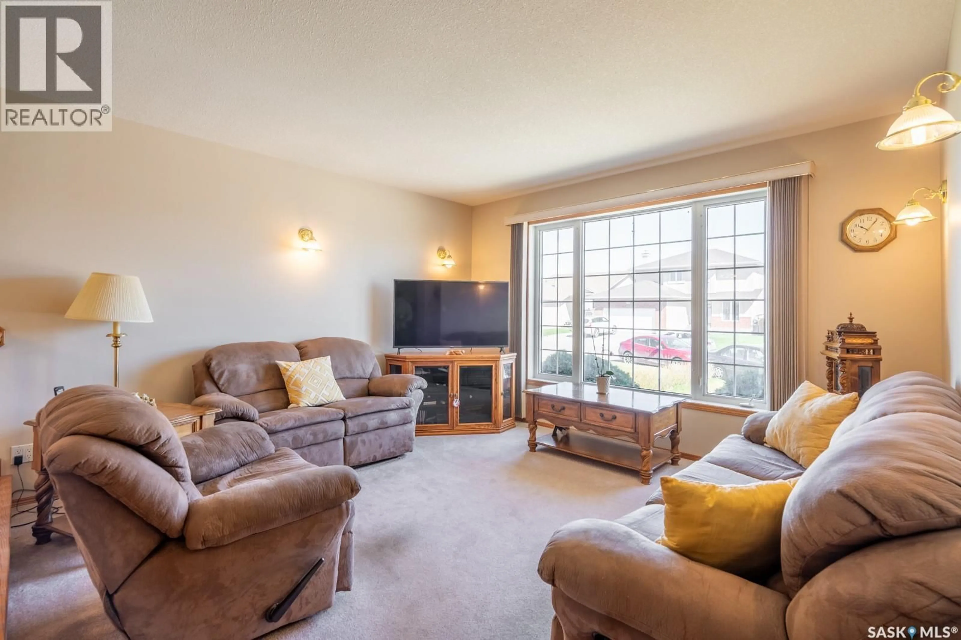 Living room with furniture, unknown for 2346 MCGREGOR PLACE, Regina Saskatchewan S4V2Y4