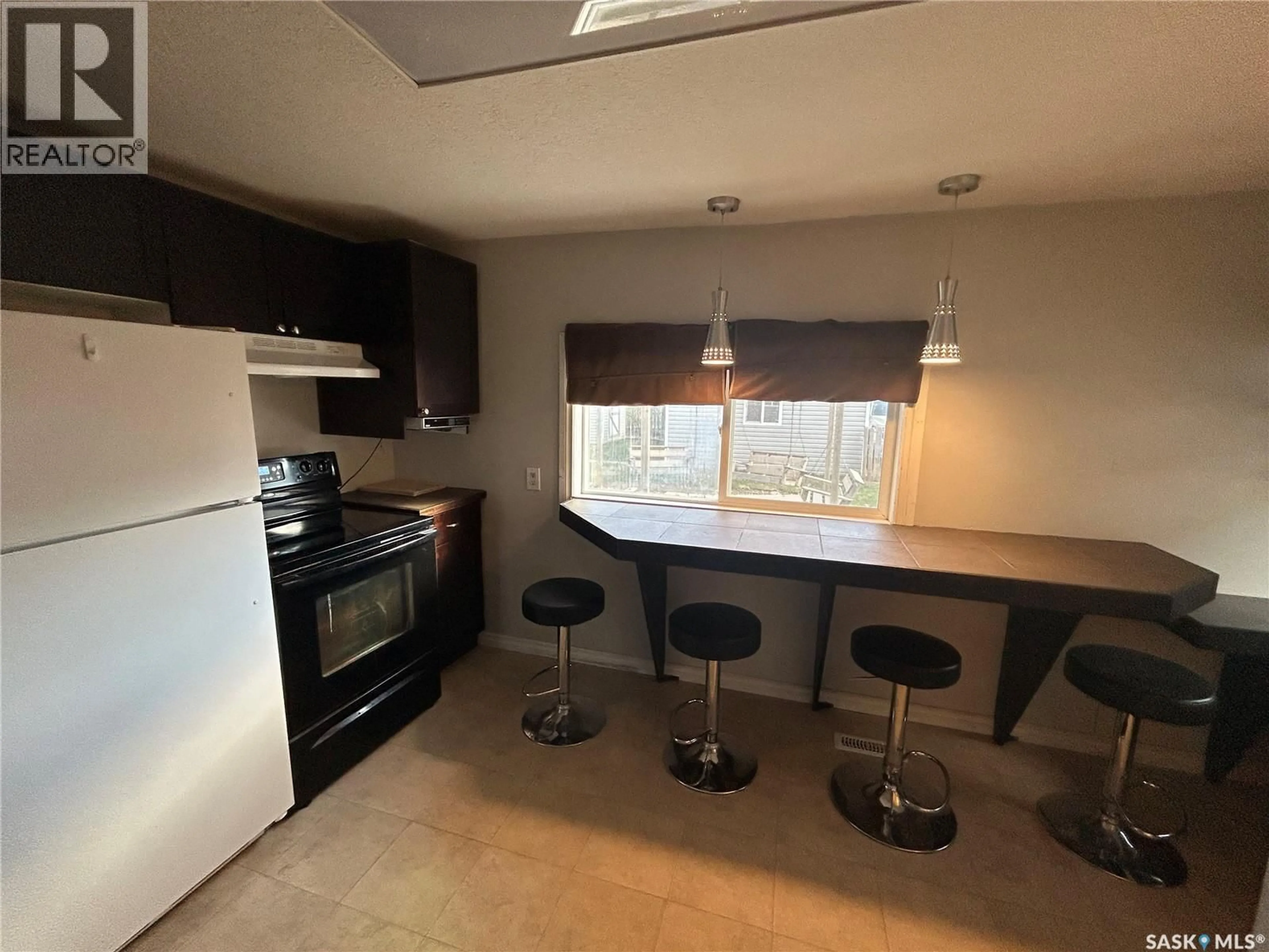 Standard kitchen, unknown for 610 FIFTH STREET, Estevan Saskatchewan S4A0Y5