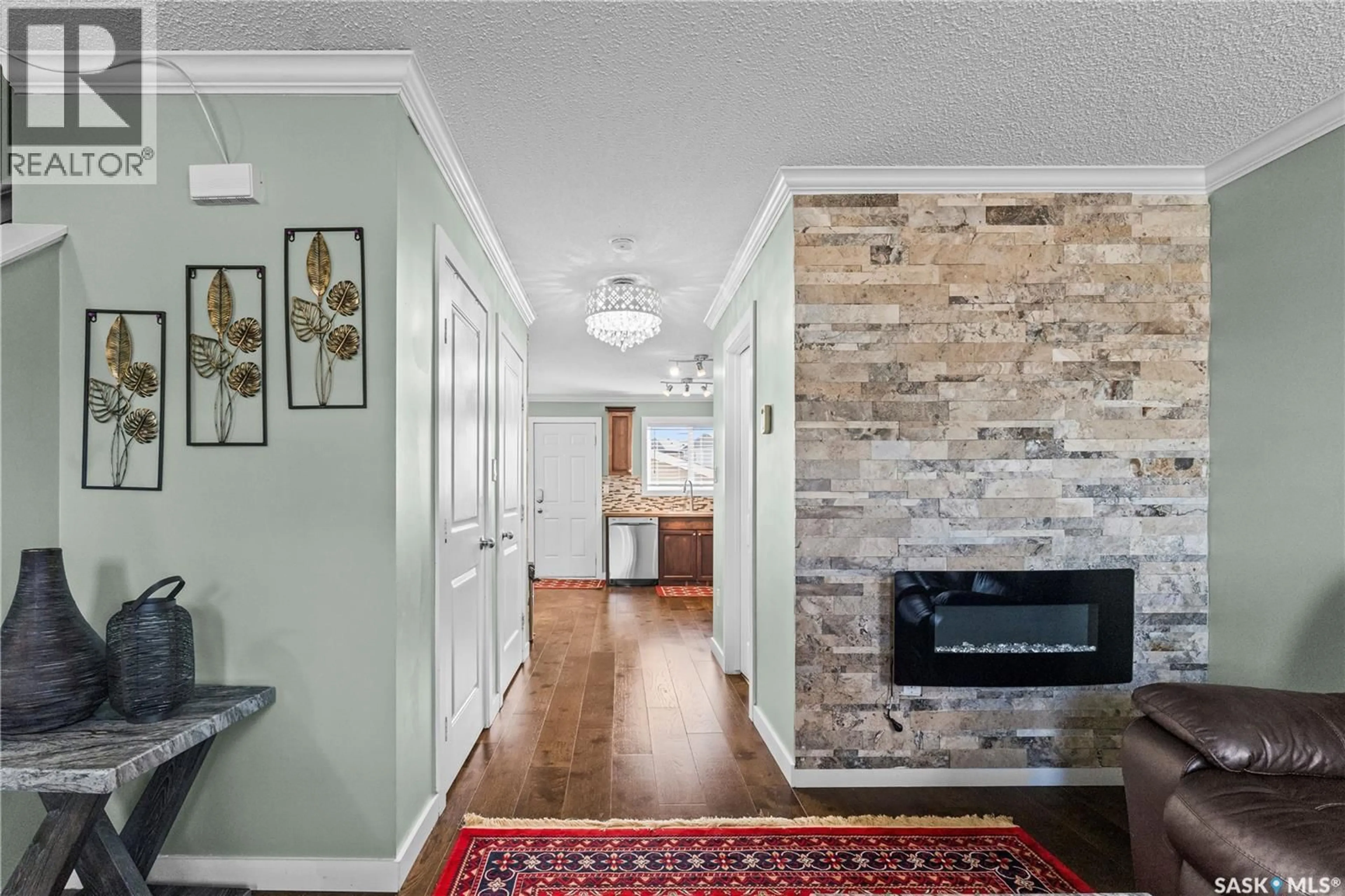 Indoor entryway for E - 68 235 ROSEWOOD BOULEVARD, Saskatoon Saskatchewan S7V0J2