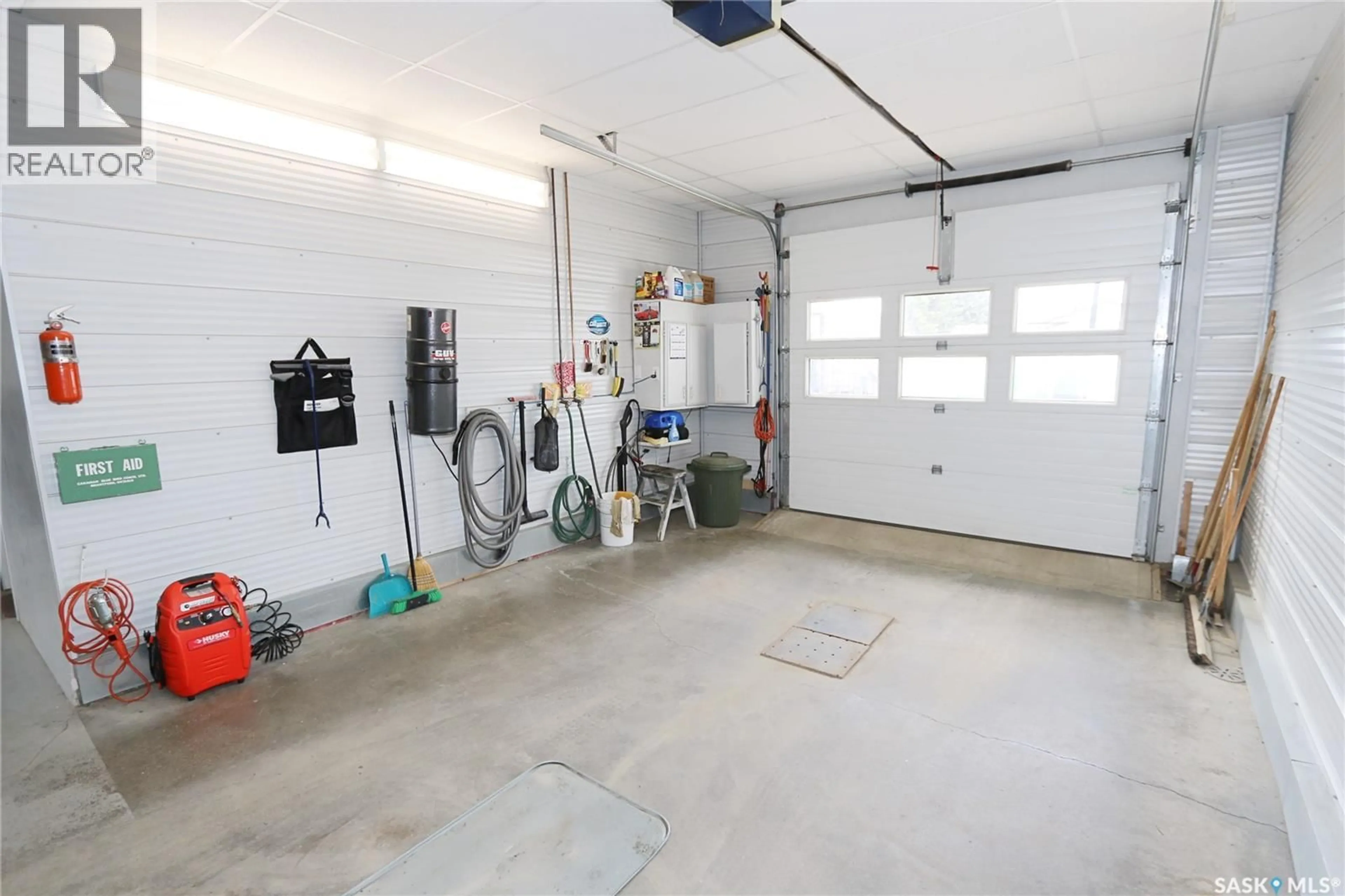 Indoor garage for 234 BOUNDARY AVENUE, Fort Qu'Appelle Saskatchewan S0G1S0
